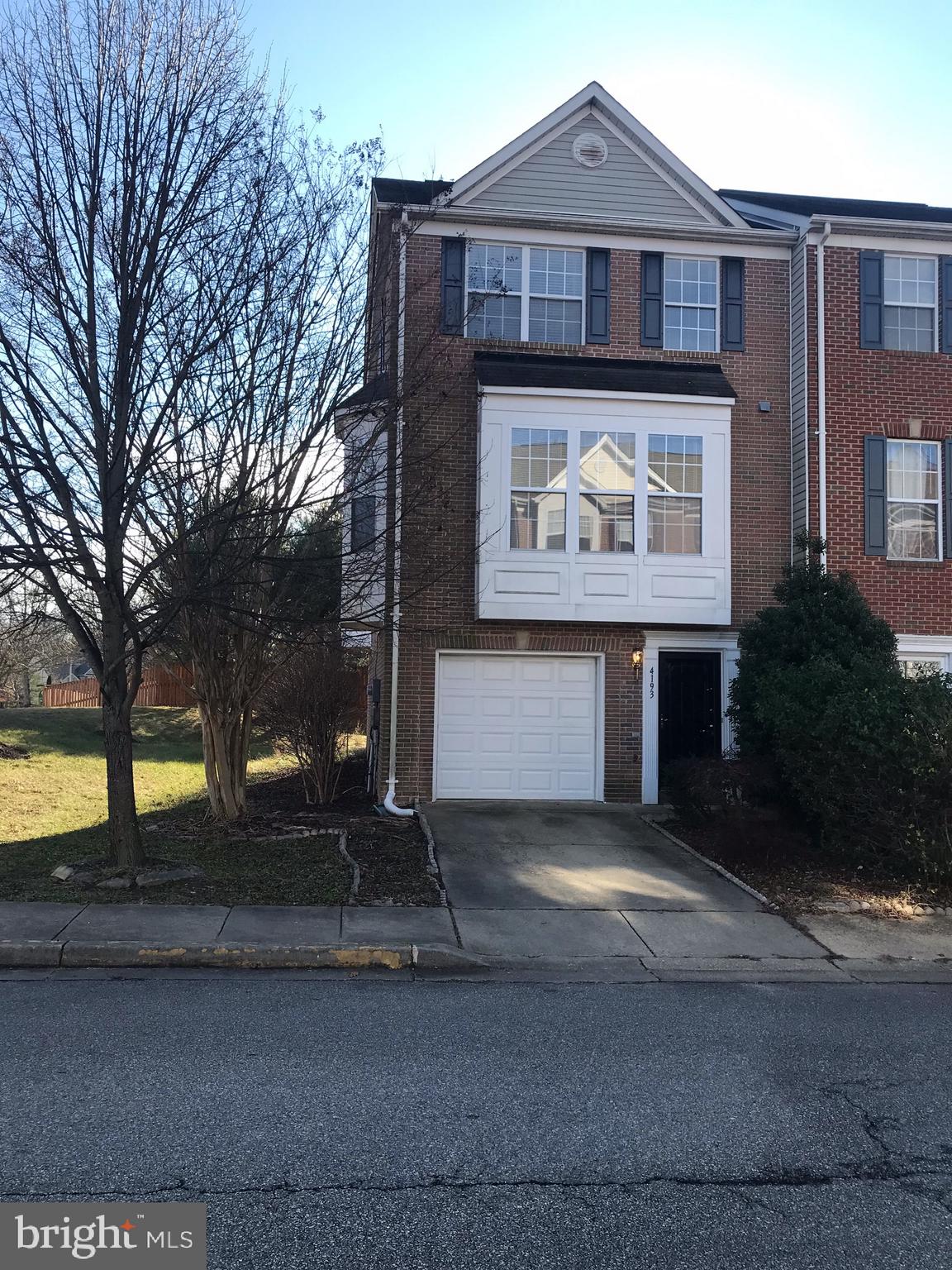 KINGSVIEW SUB - Residential Lease