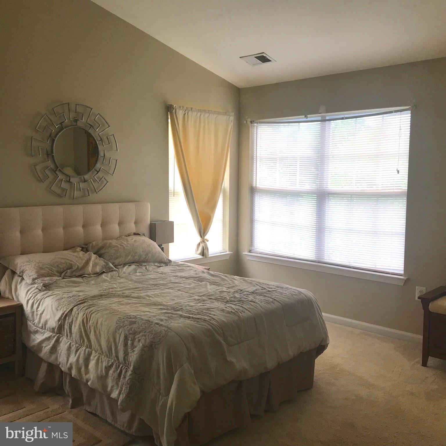 KINGSVIEW SUB - Residential Lease