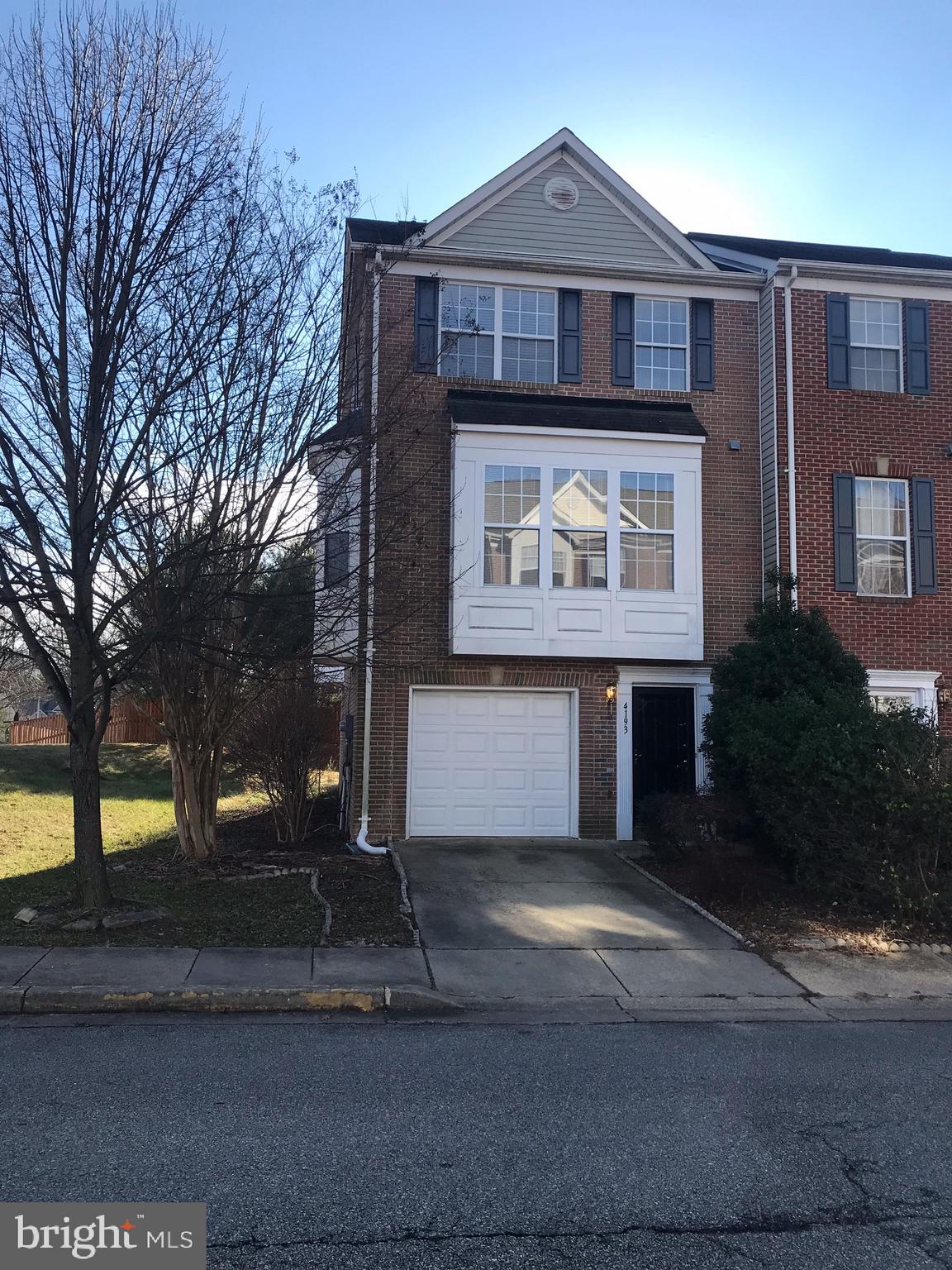 KINGSVIEW SUB - Residential Lease