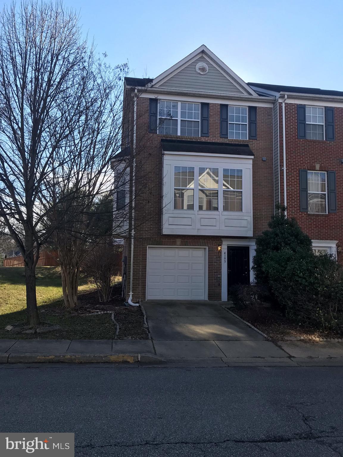 KINGSVIEW SUB - Residential Lease