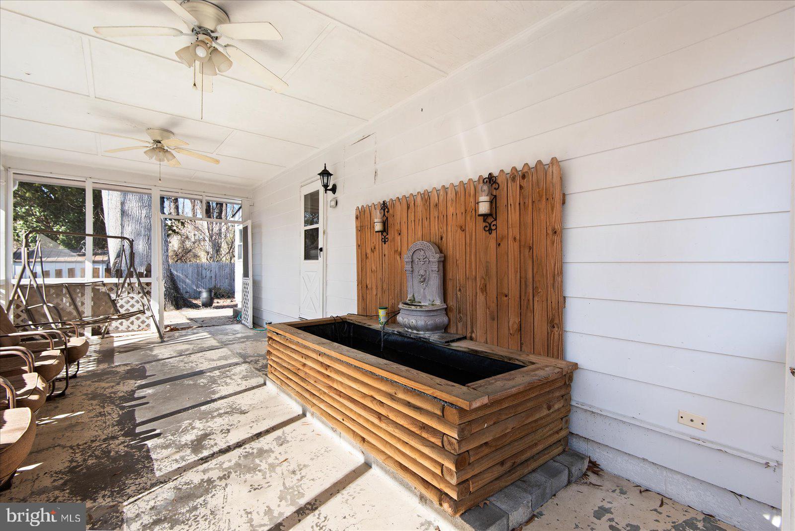 TOWN OF COLONIAL BEACH - Residential