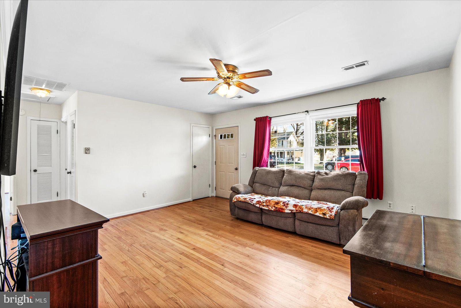 TOWN OF COLONIAL BEACH - Residential