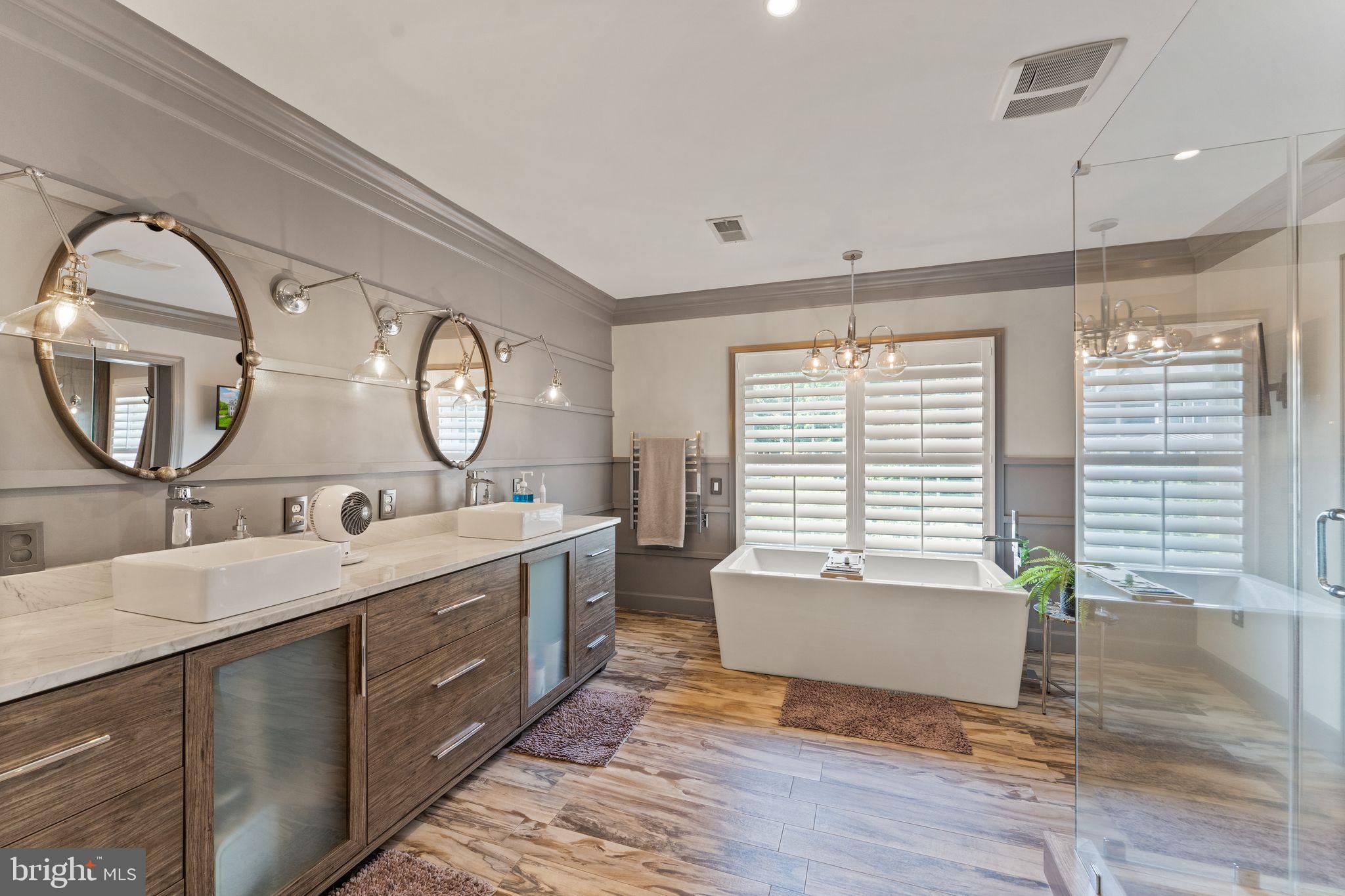 RED HILL - Residential