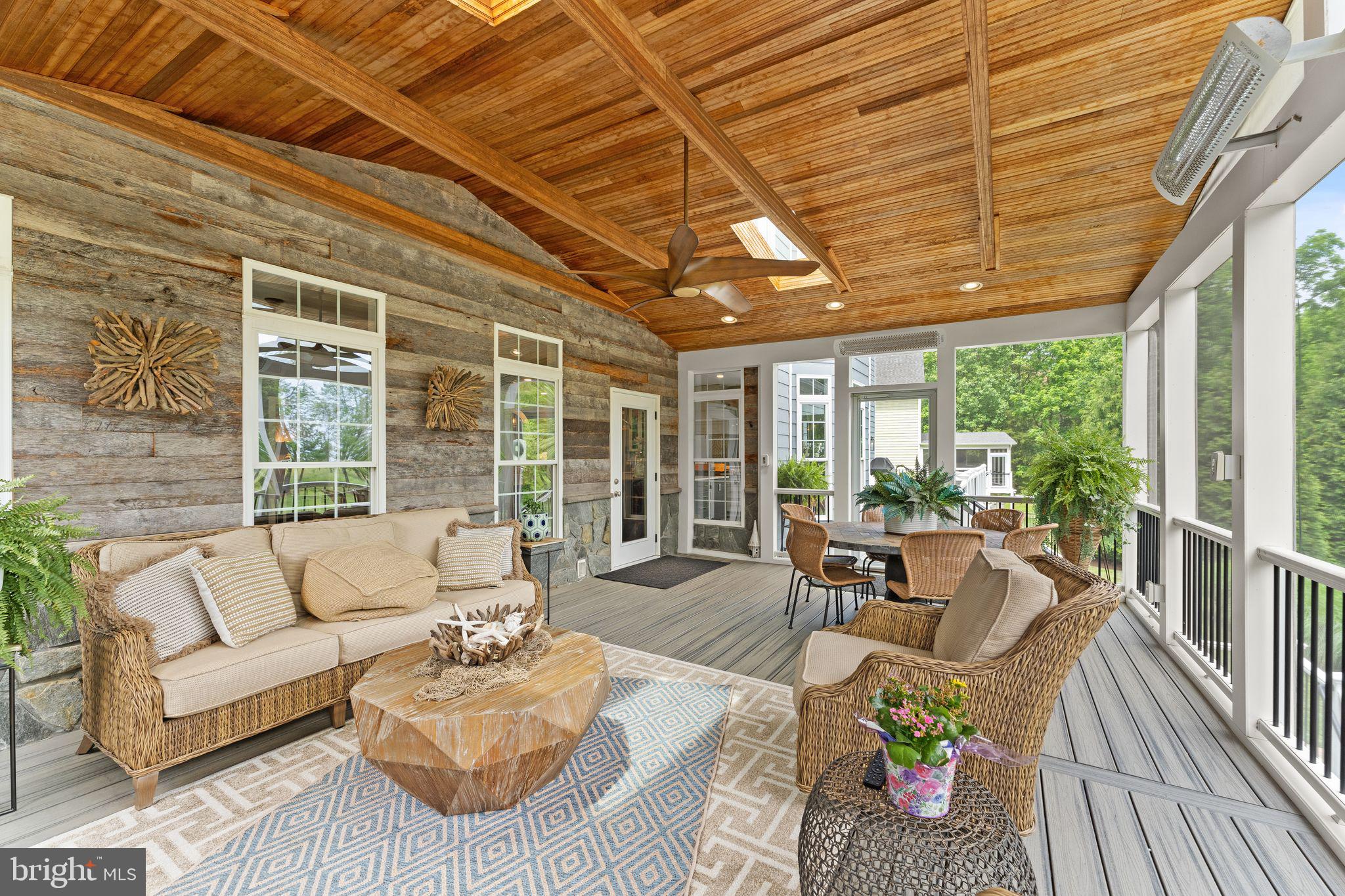 RED HILL - Residential