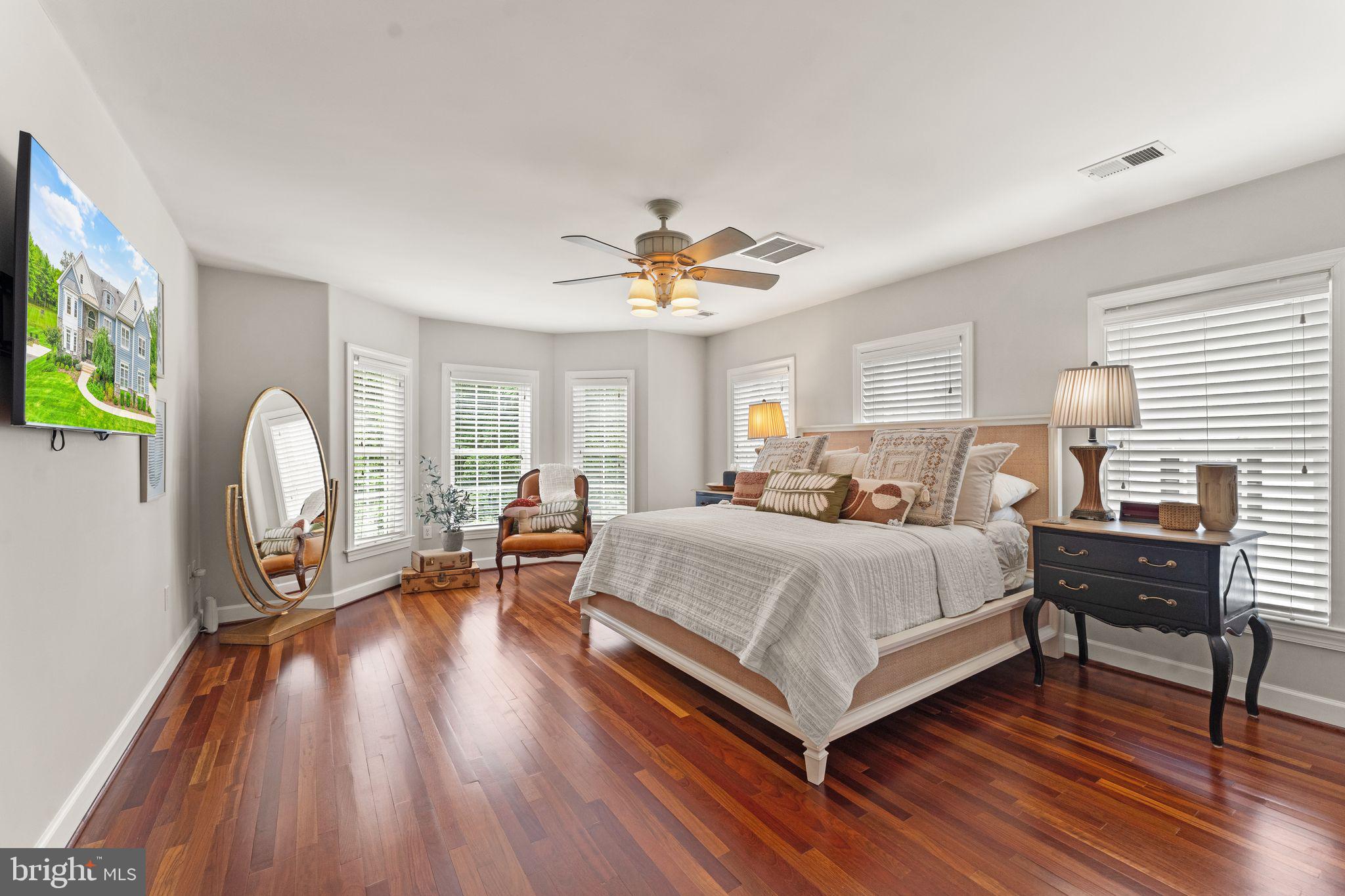 RED HILL - Residential