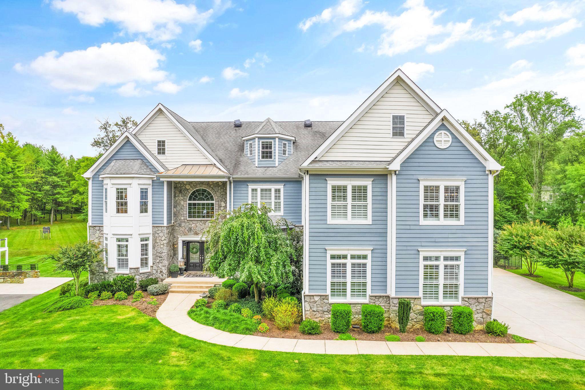 RED HILL - Residential