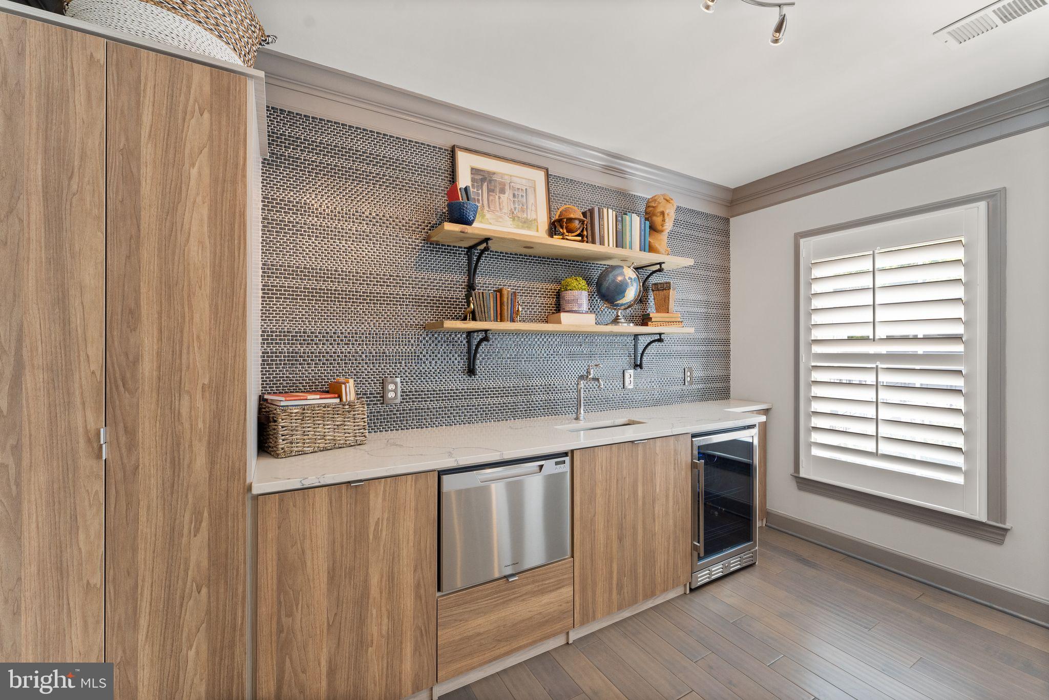 RED HILL - Residential