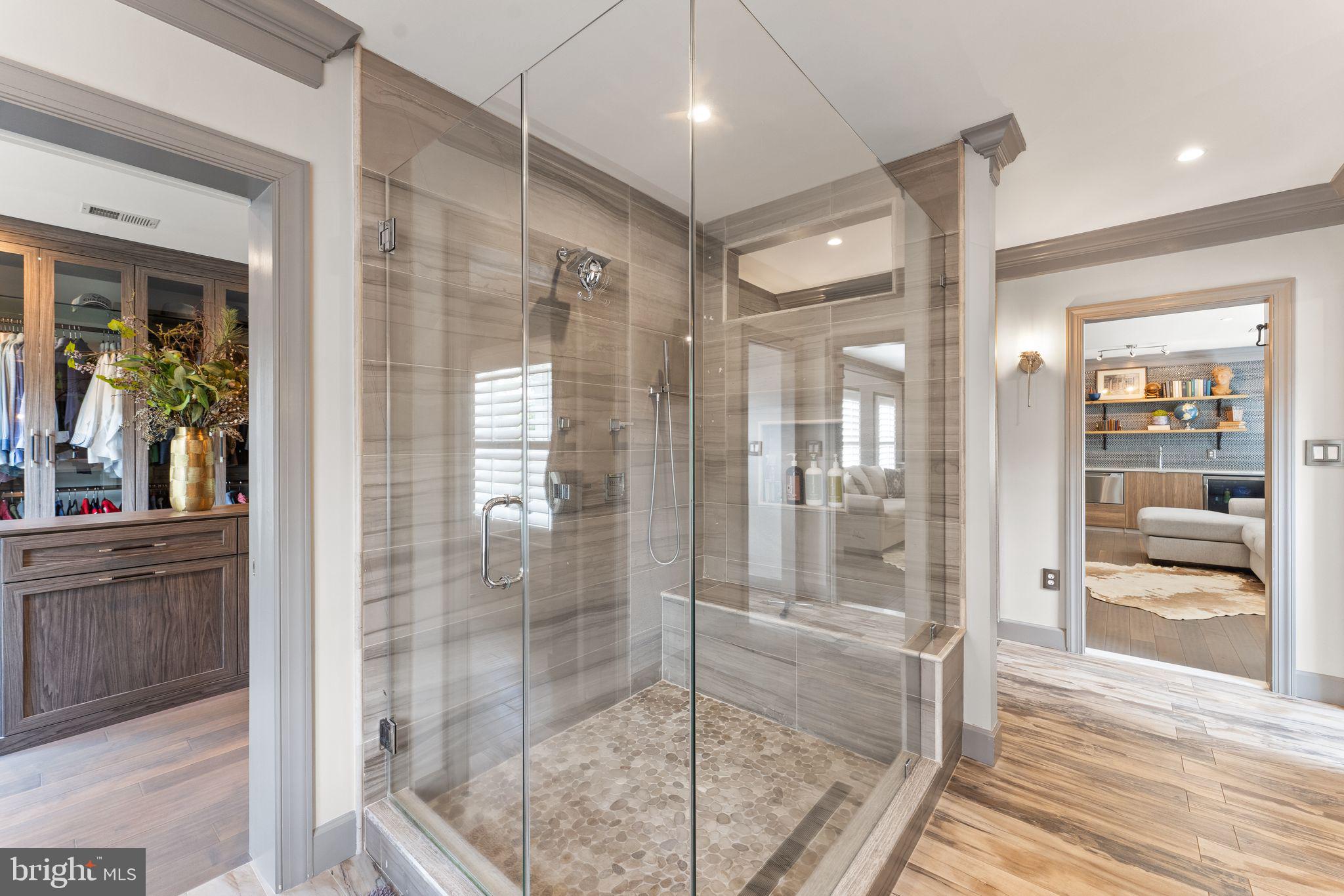 RED HILL - Residential