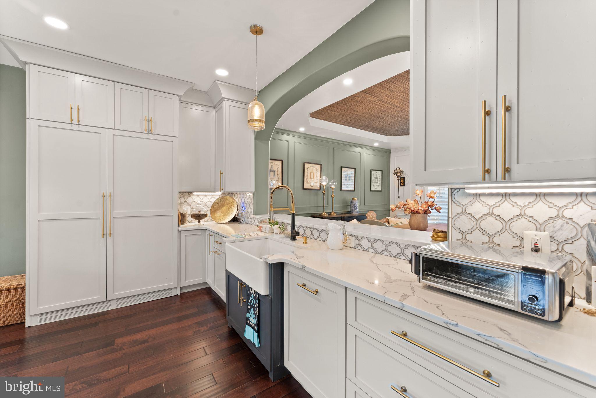 RED HILL - Residential