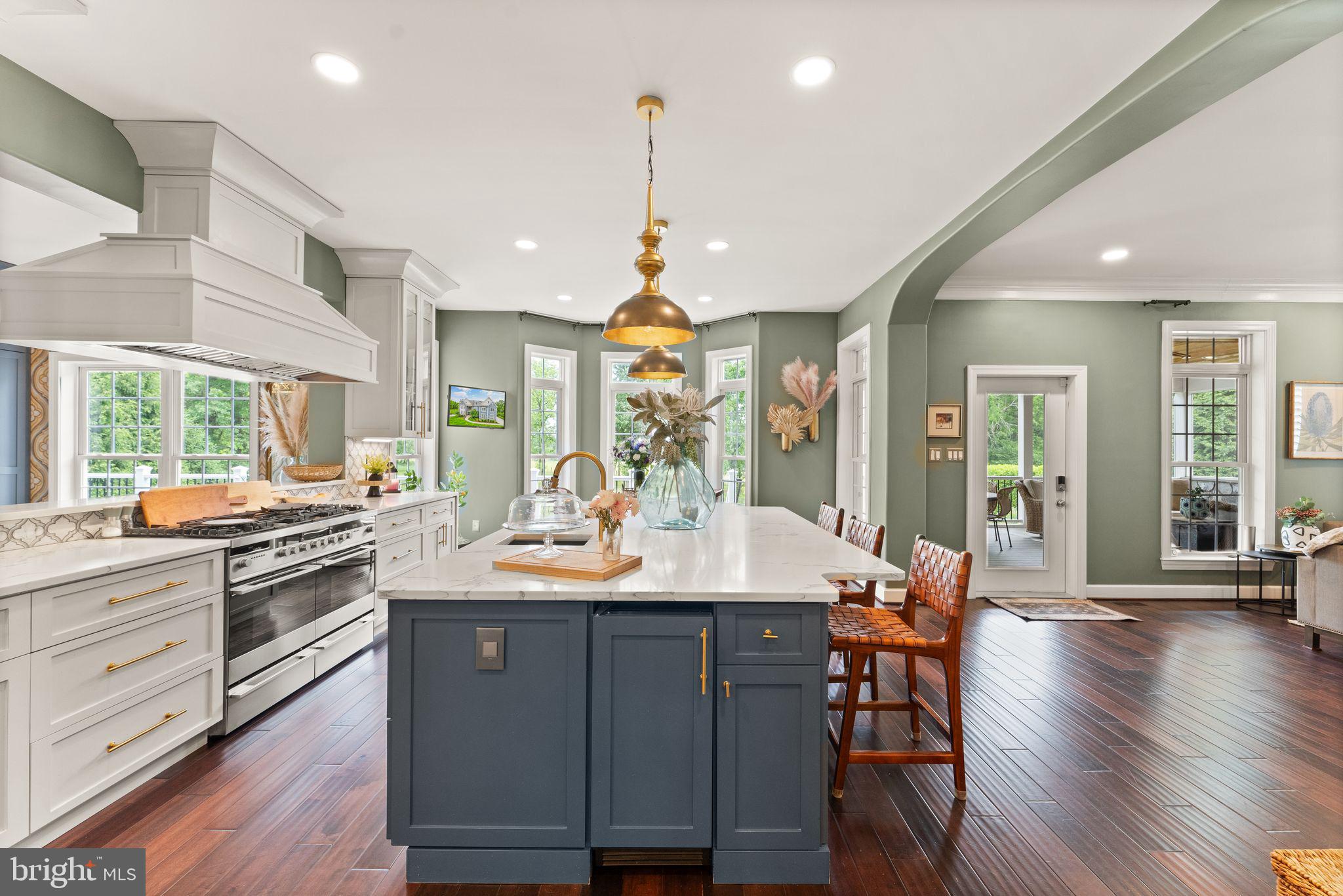 RED HILL - Residential