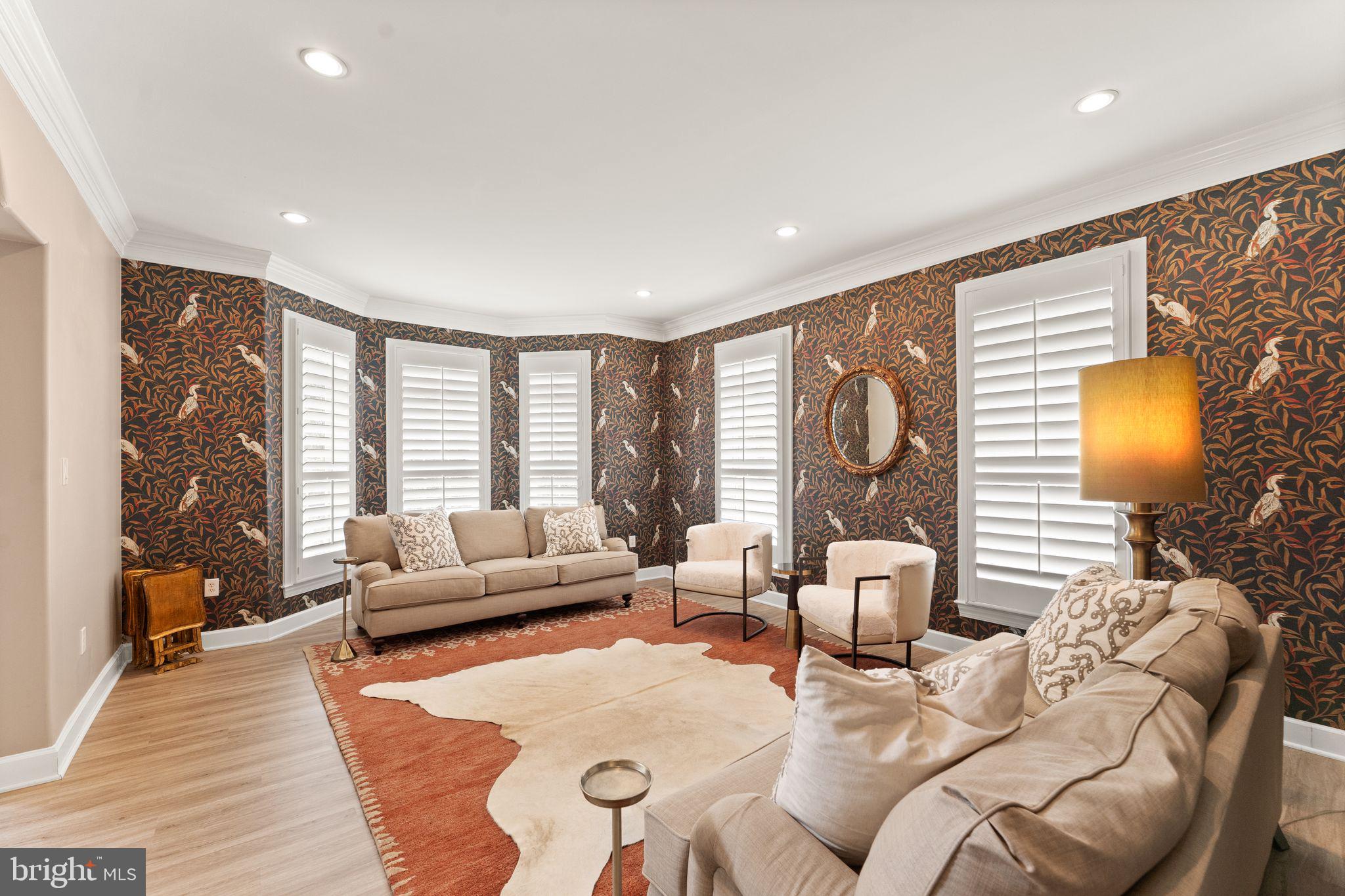 RED HILL - Residential