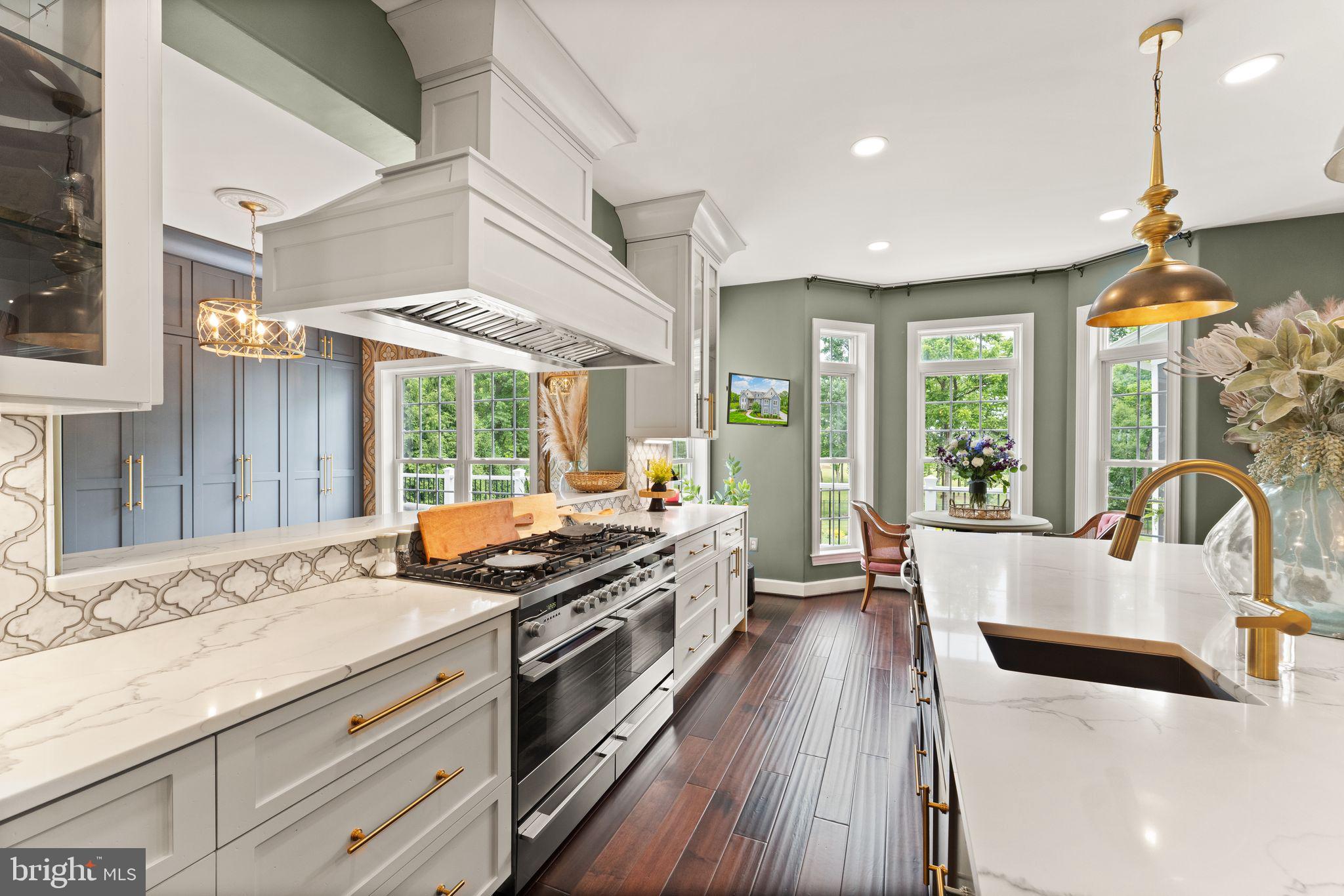 RED HILL - Residential