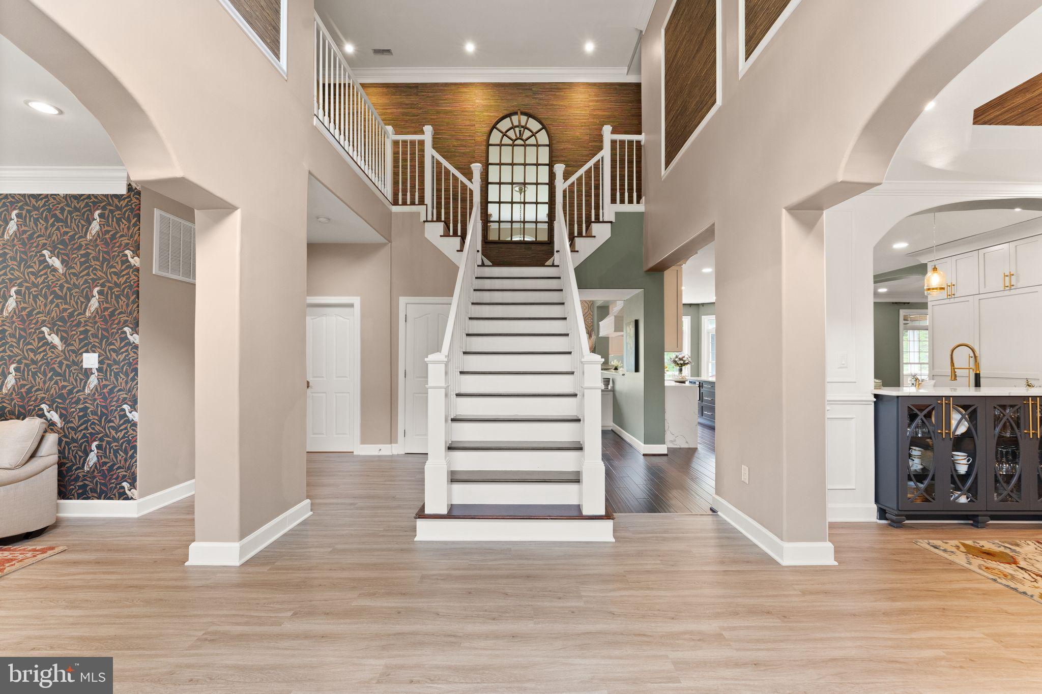 RED HILL - Residential