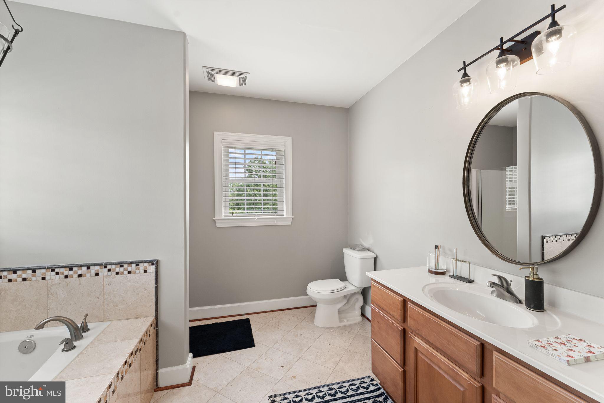 RED HILL - Residential