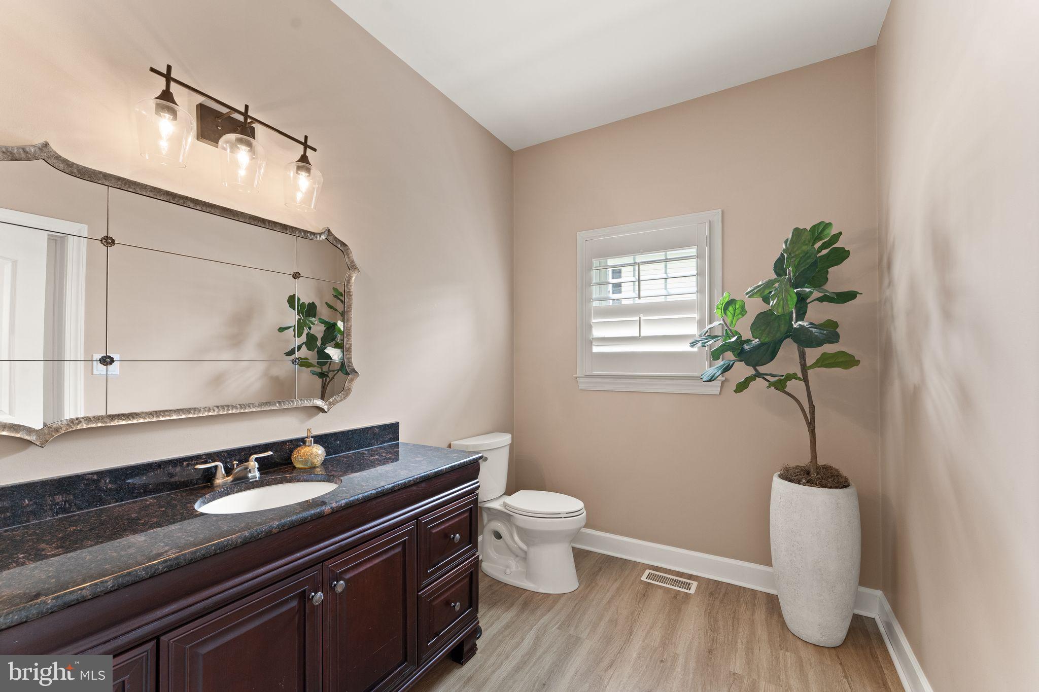 RED HILL - Residential