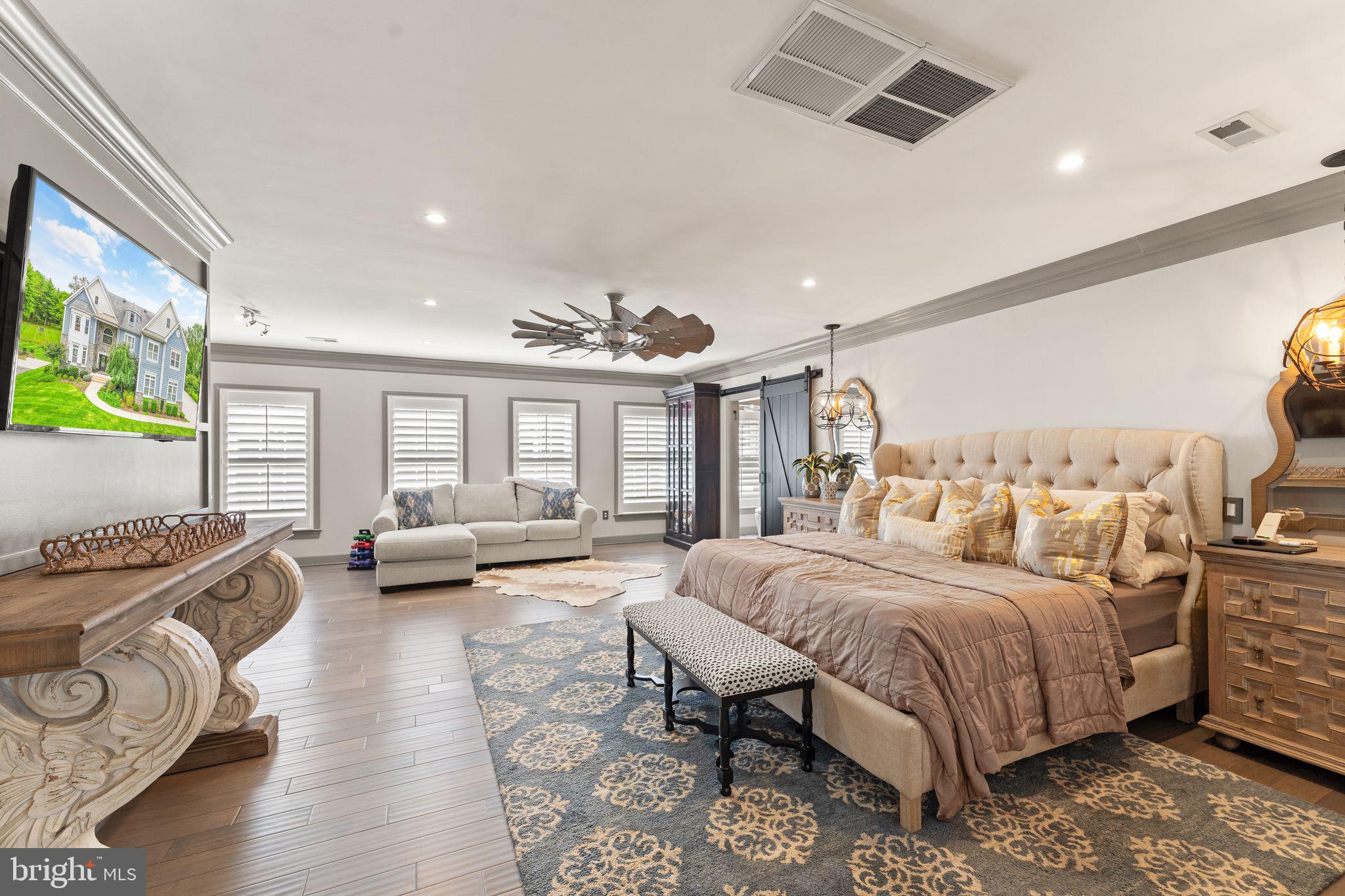 RED HILL - Residential