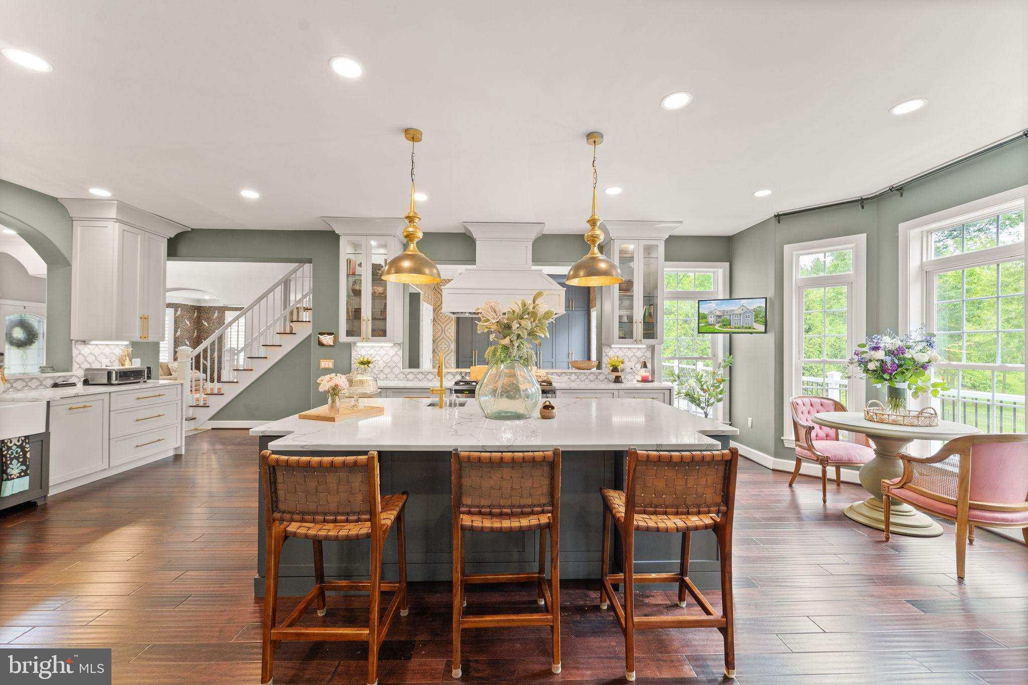 RED HILL - Residential