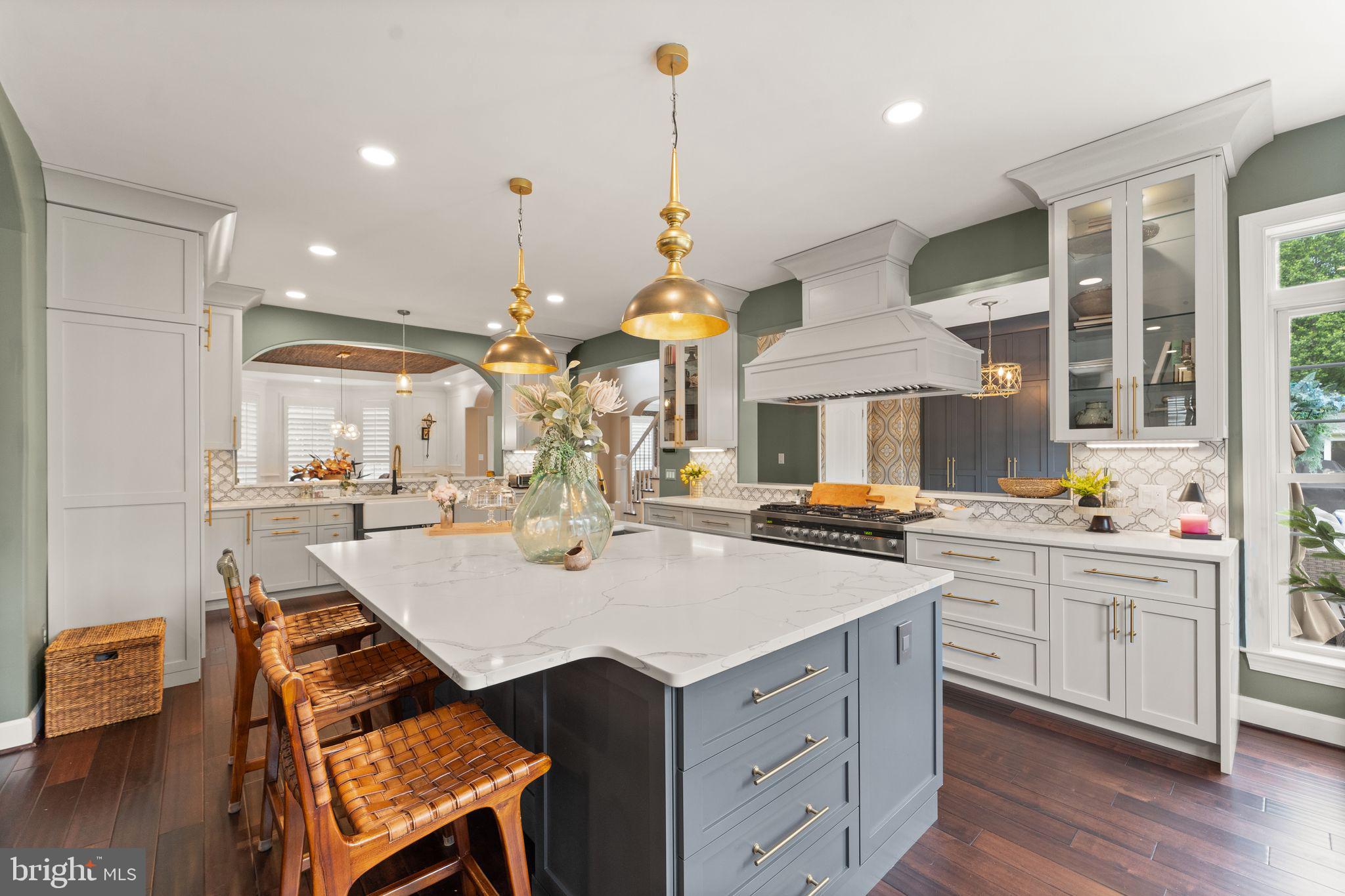 RED HILL - Residential