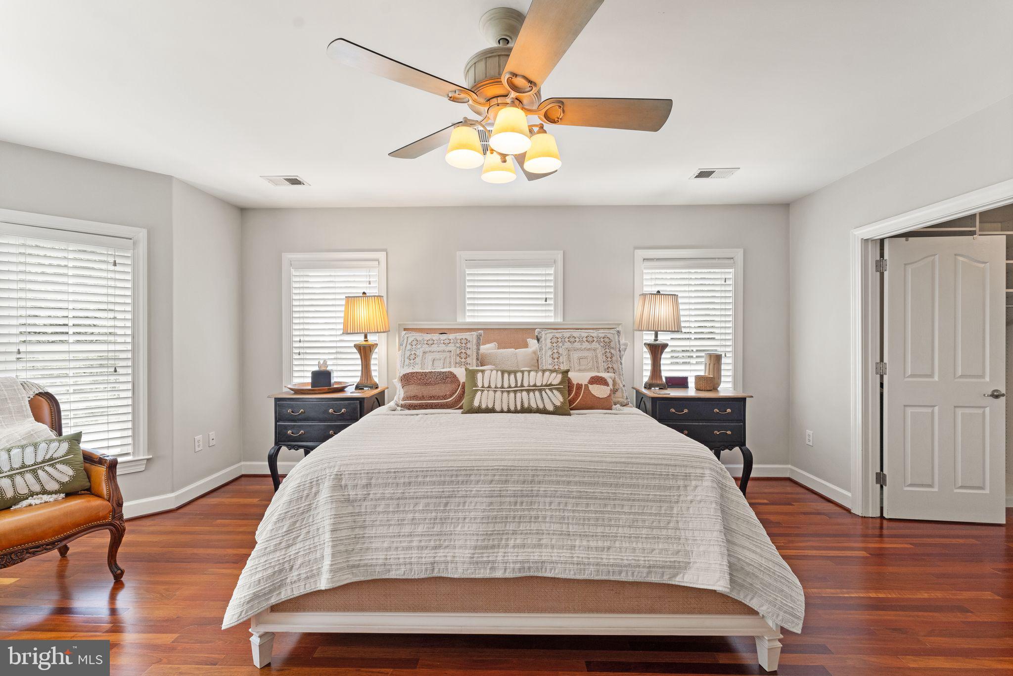 RED HILL - Residential