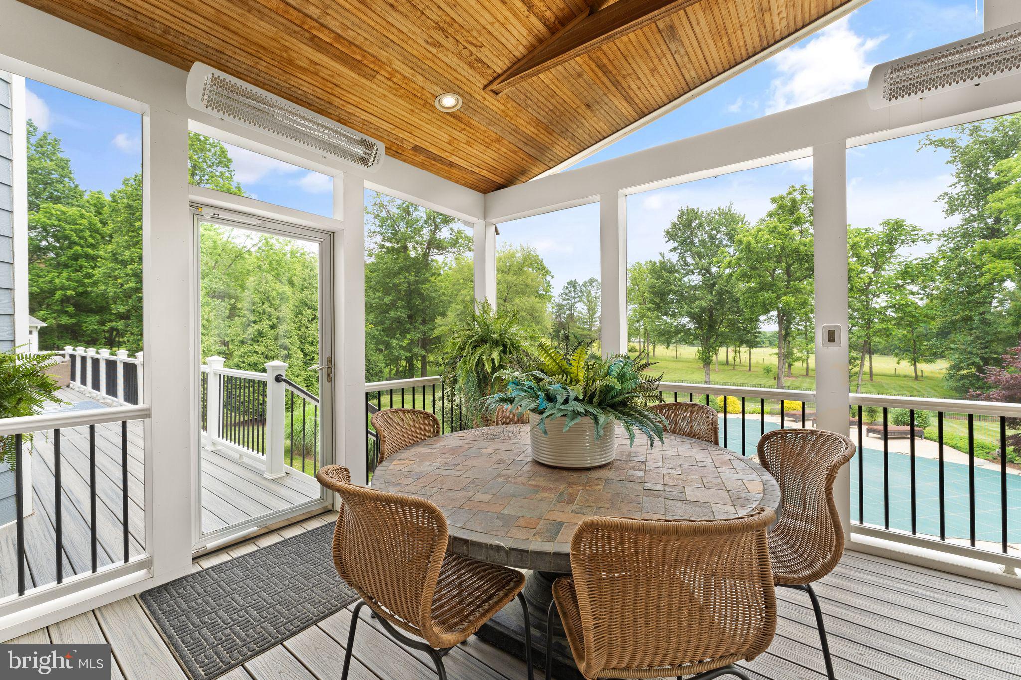 RED HILL - Residential