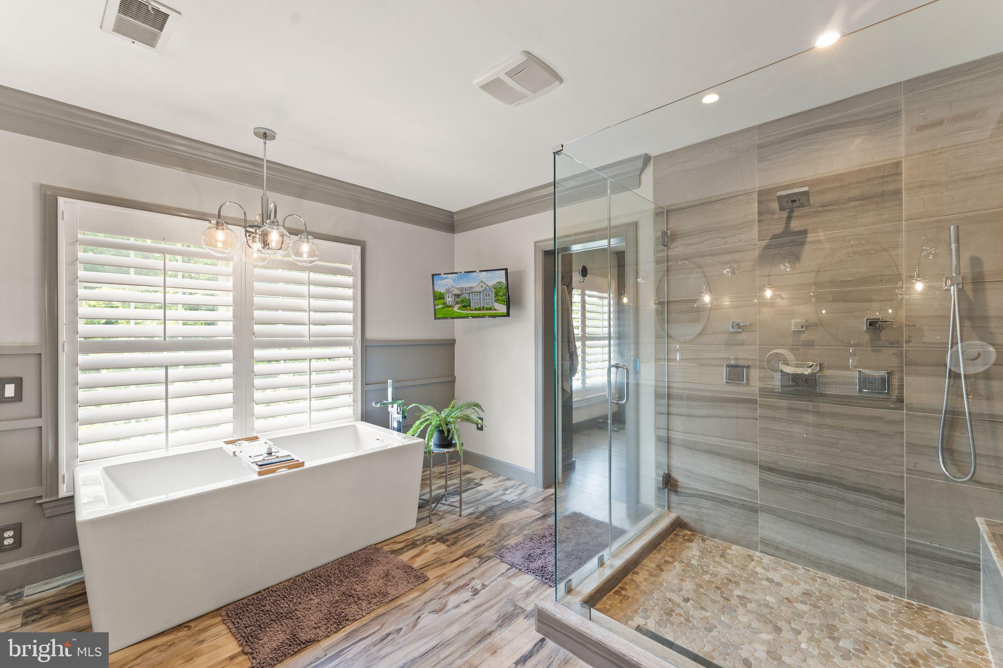 RED HILL - Residential