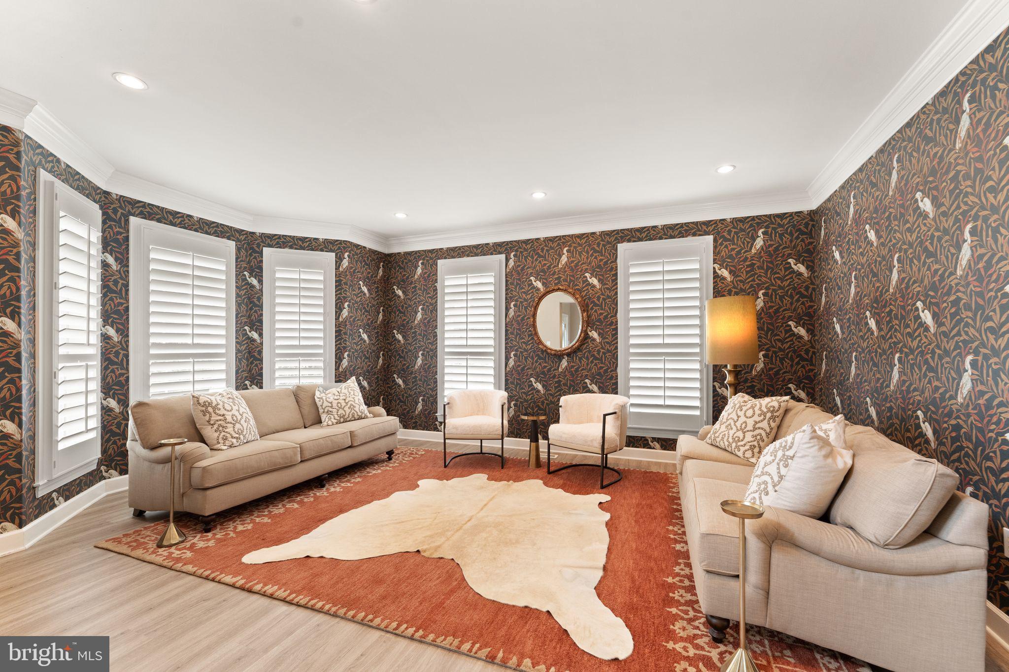 RED HILL - Residential