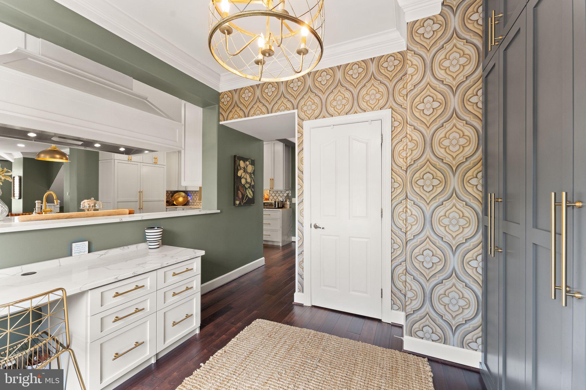 RED HILL - Residential