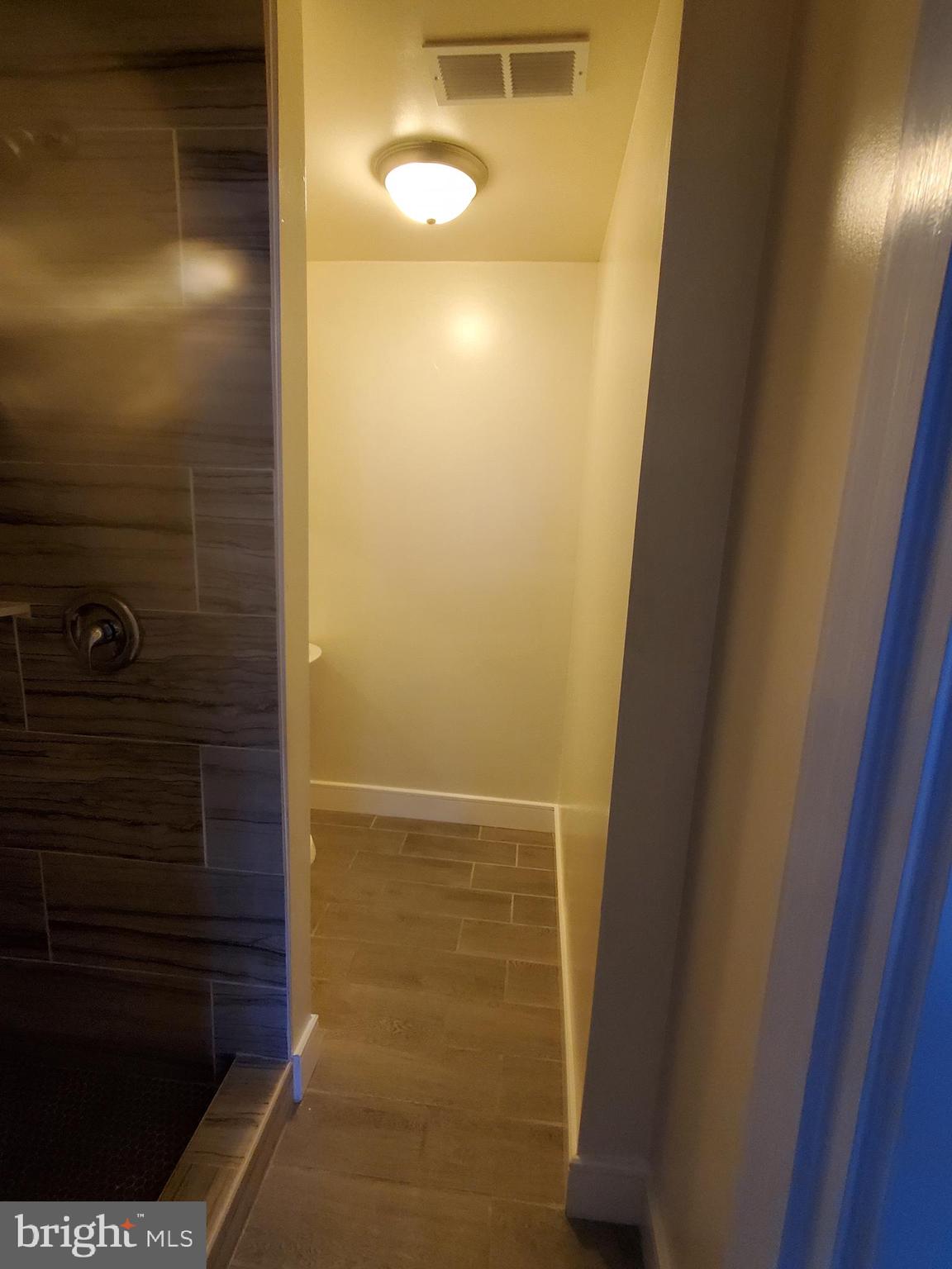 OLD TOWN STATION - Residential Lease