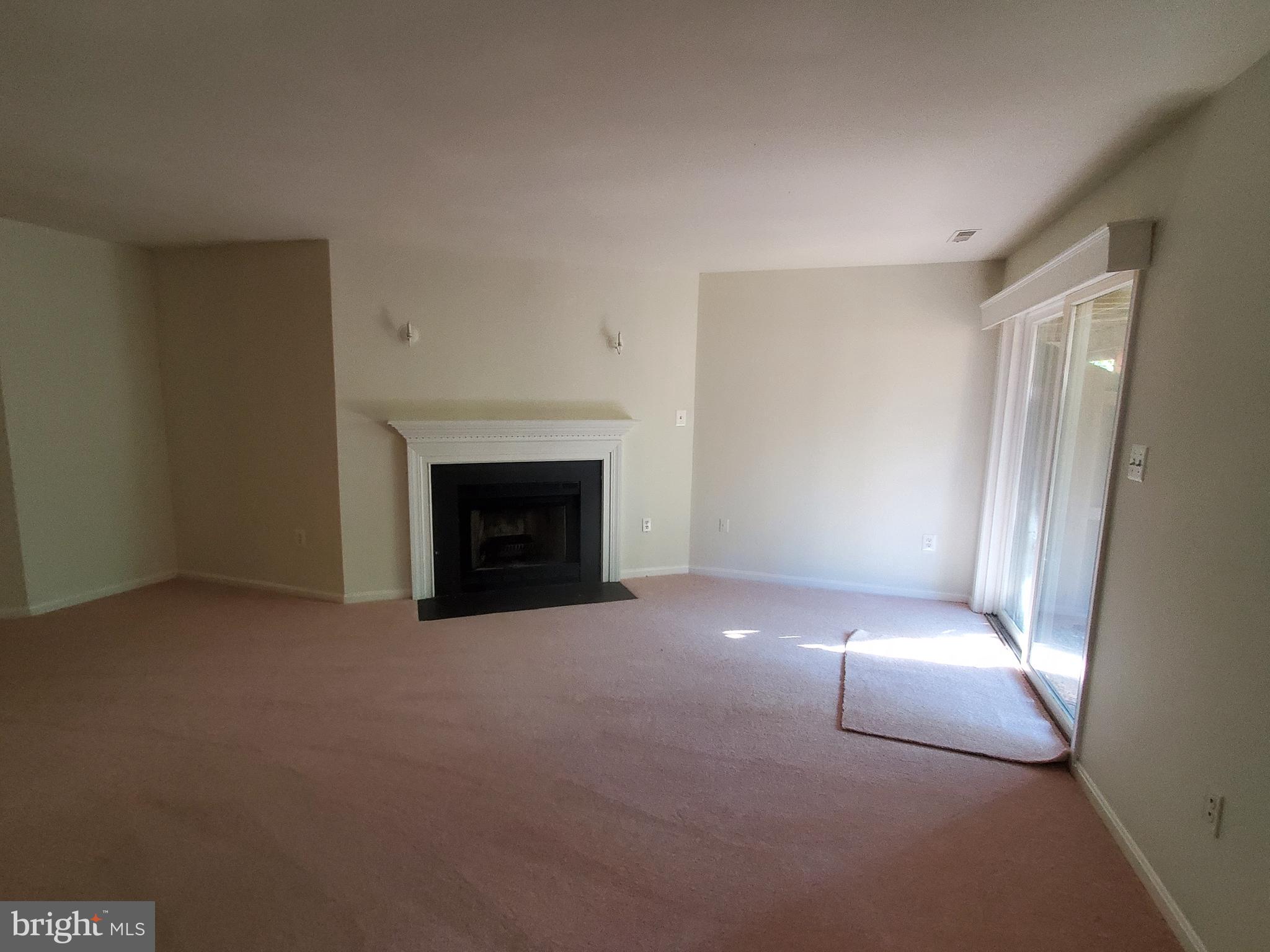 OLD TOWN STATION - Residential Lease