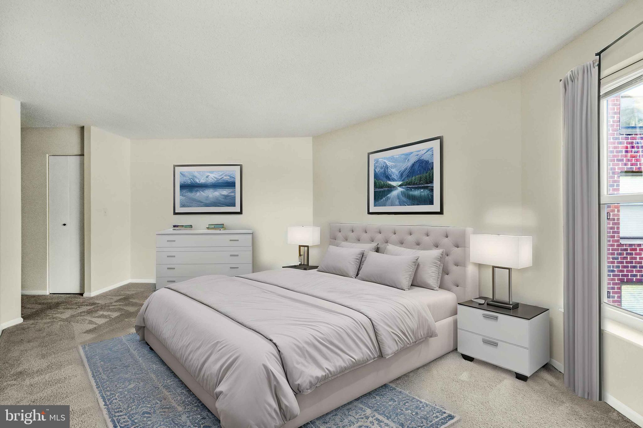 ASTORIA - Residential