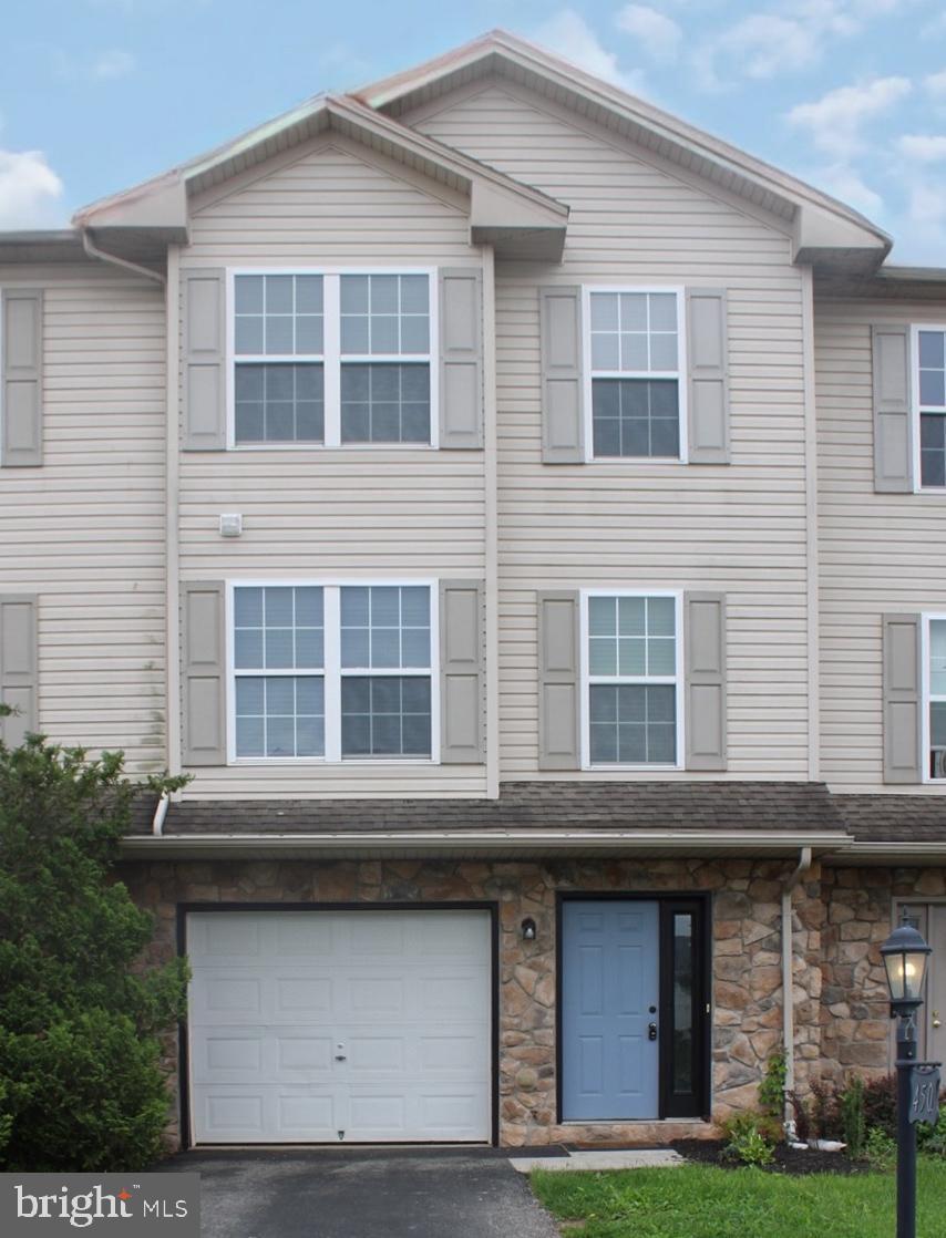 BENNETT RUN - Residential Lease