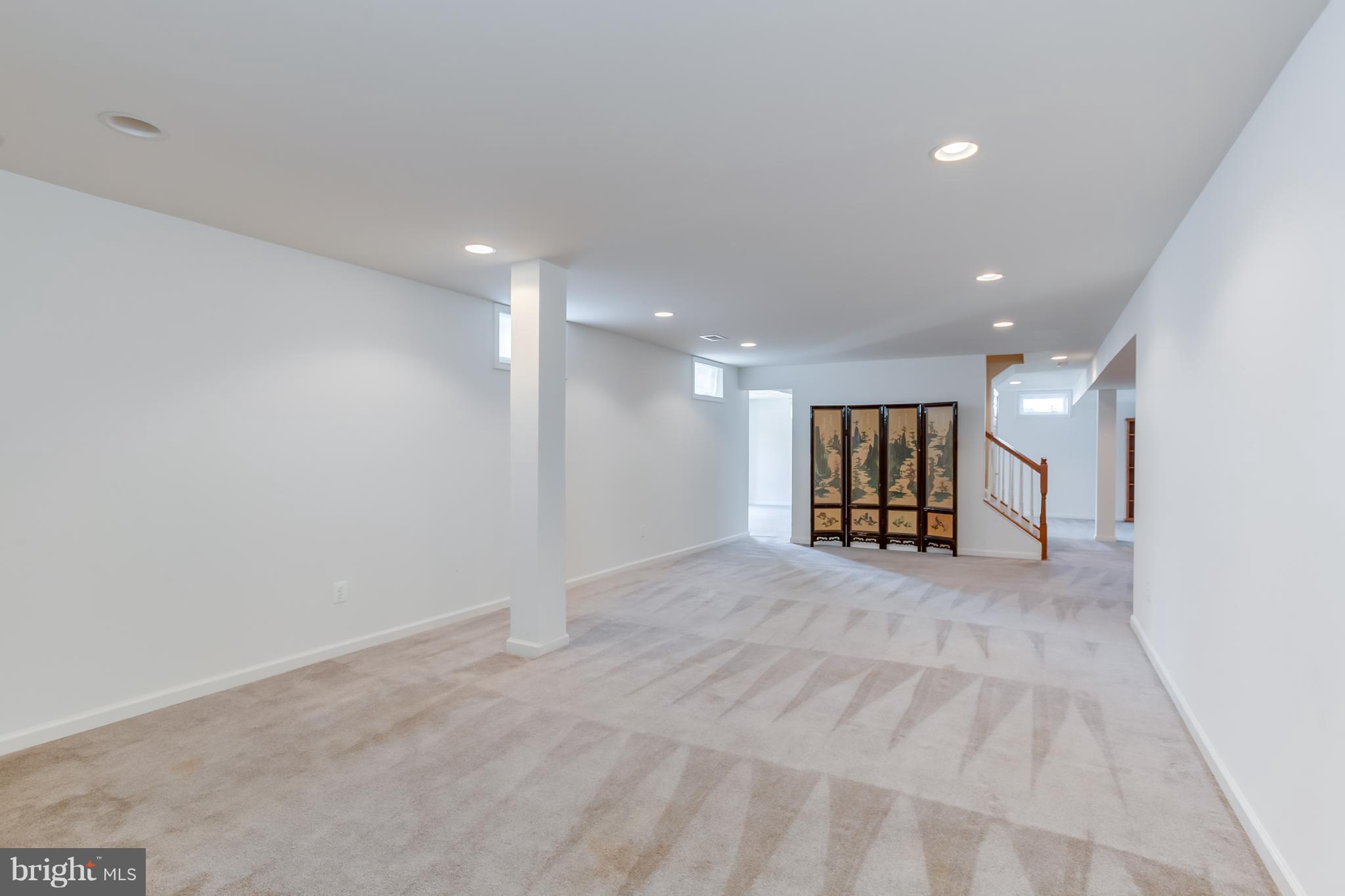 ESTATES AT LEE'S PARKE - Residential