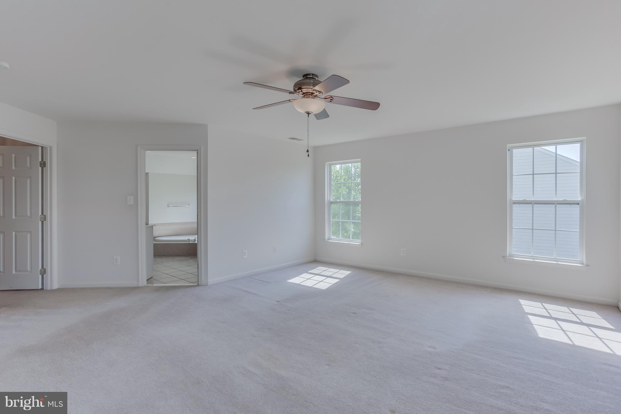 ESTATES AT LEE'S PARKE - Residential