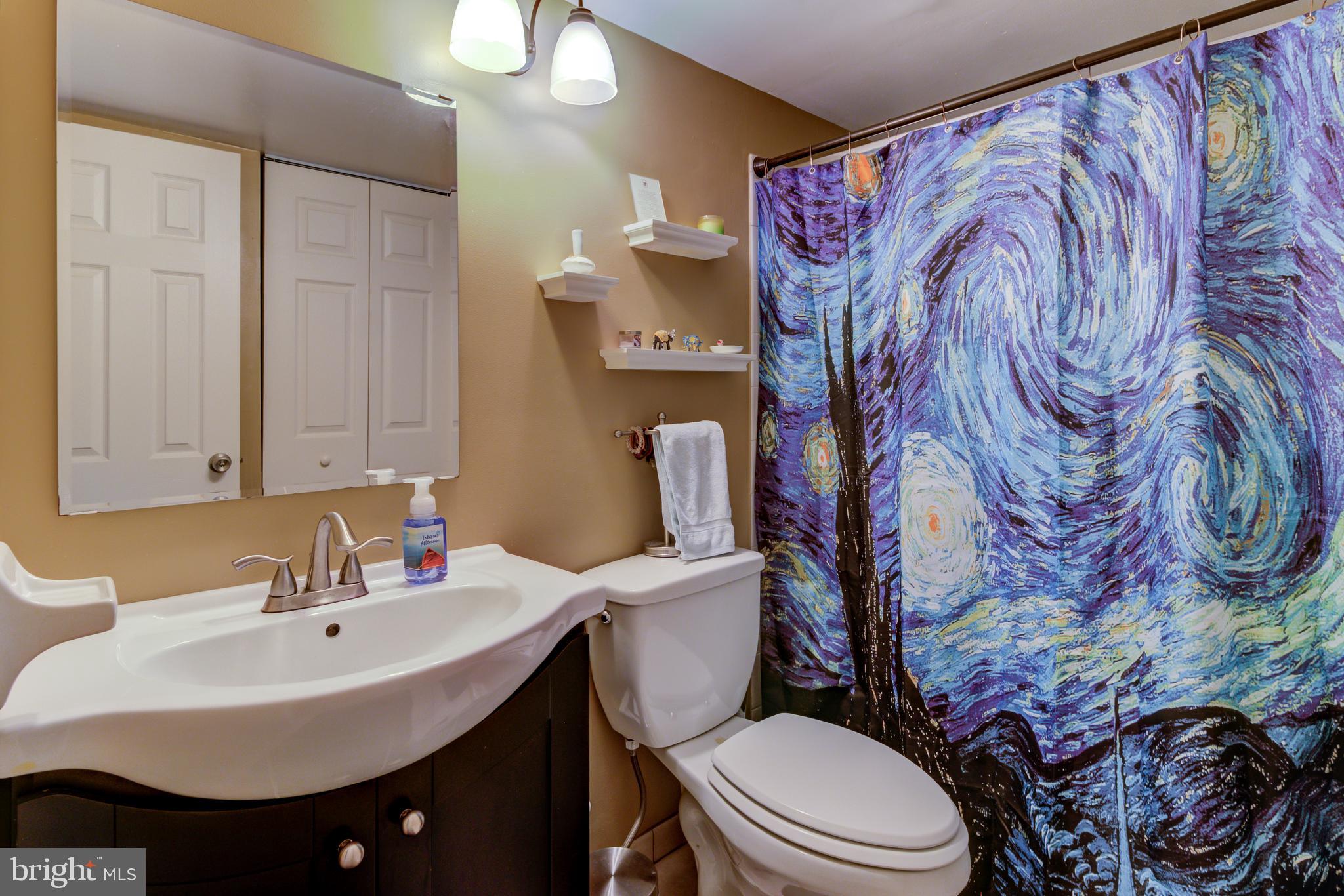 HILLTOP SUMMIT - Residential