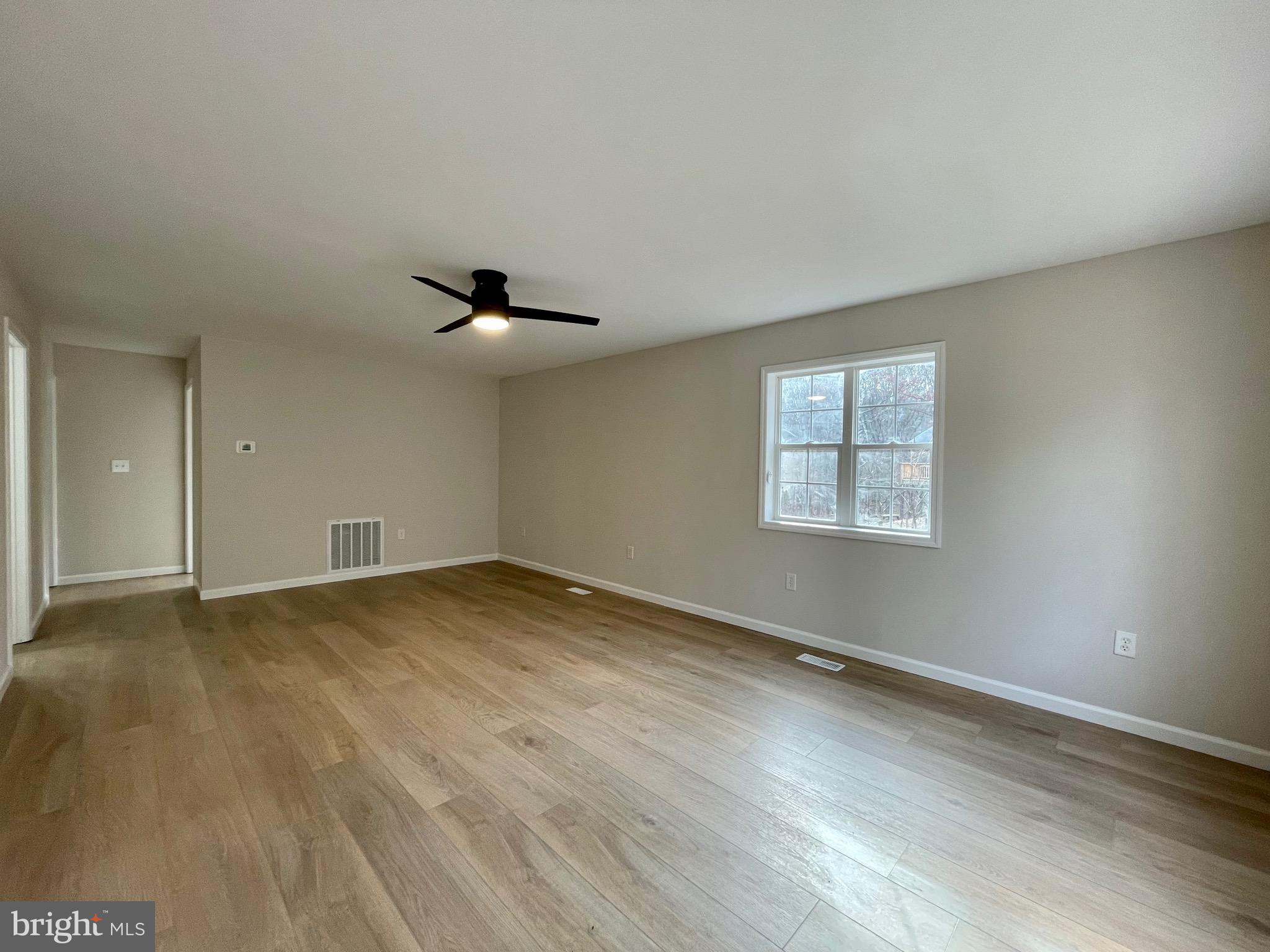 SLEEPY HOLLOW - Residential