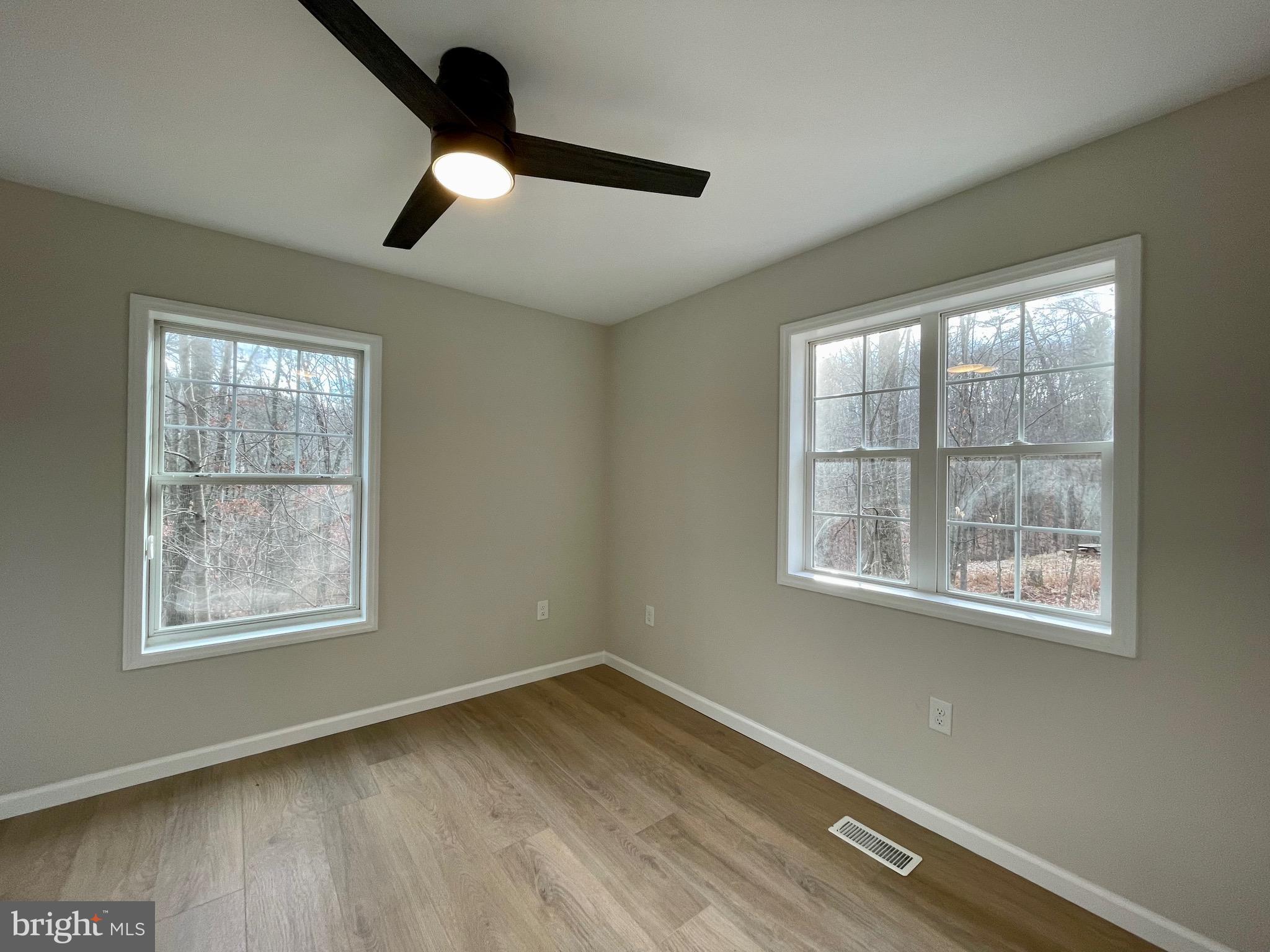 SLEEPY HOLLOW - Residential