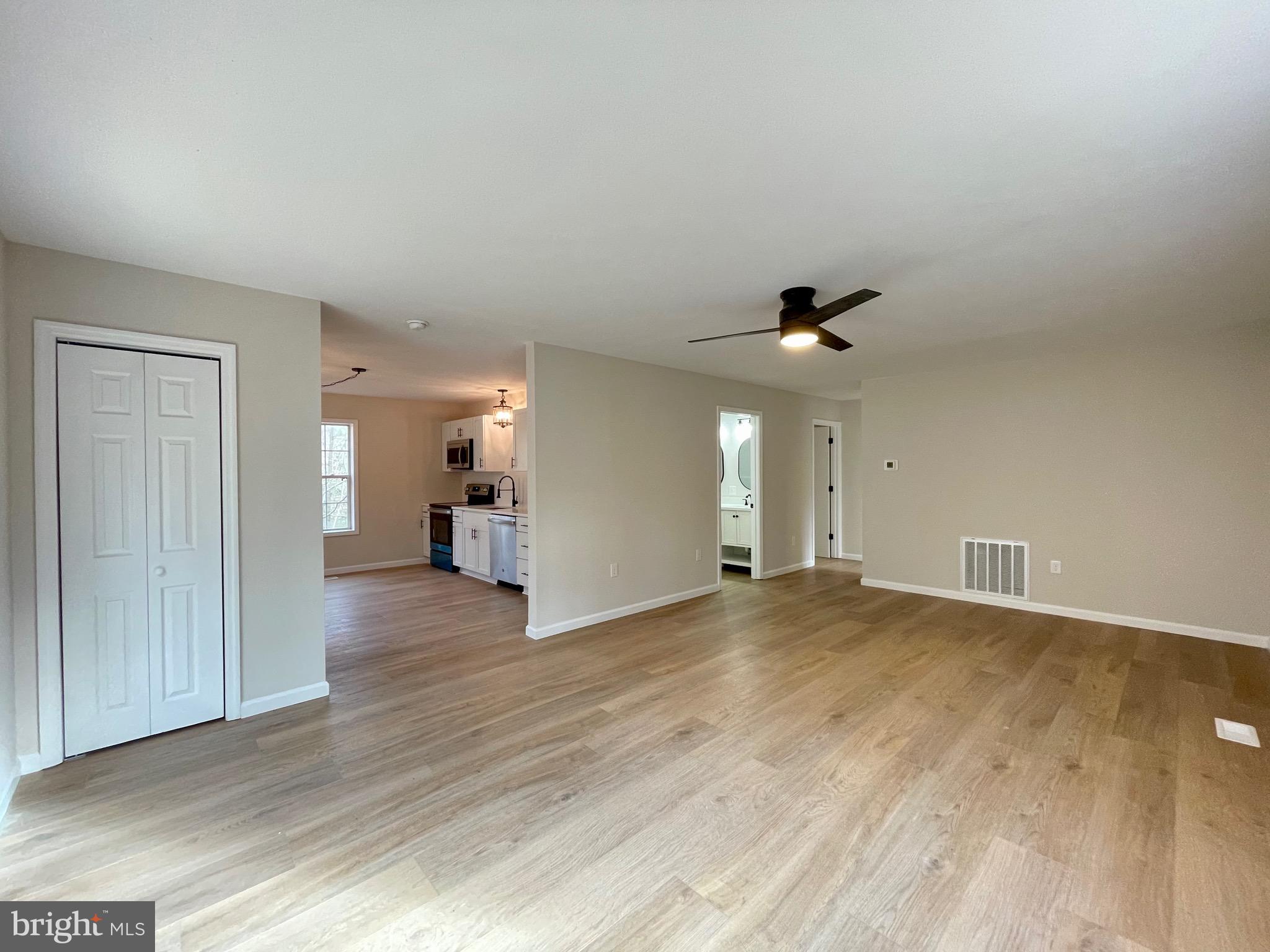 SLEEPY HOLLOW - Residential