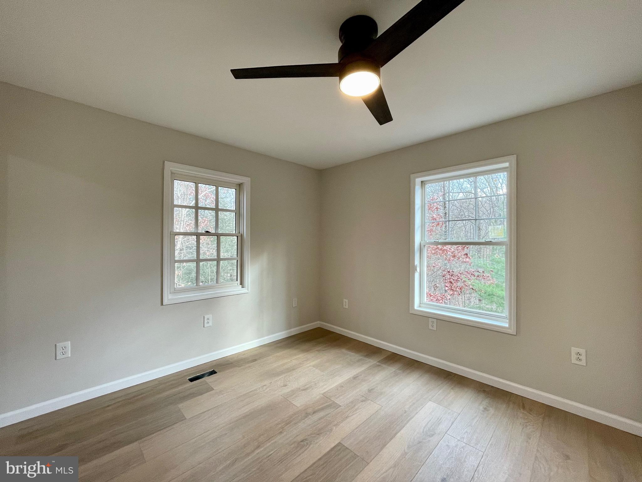 SLEEPY HOLLOW - Residential