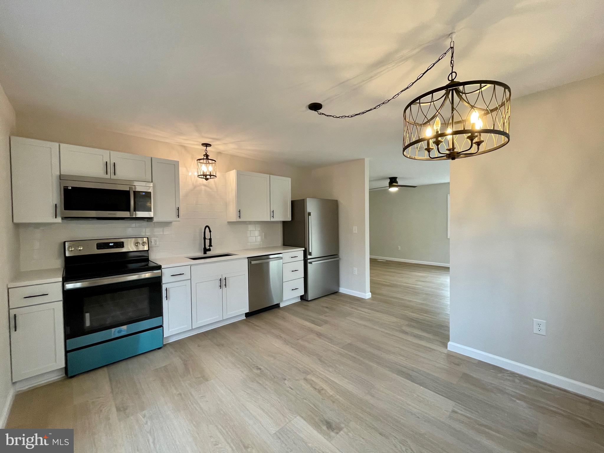 SLEEPY HOLLOW - Residential