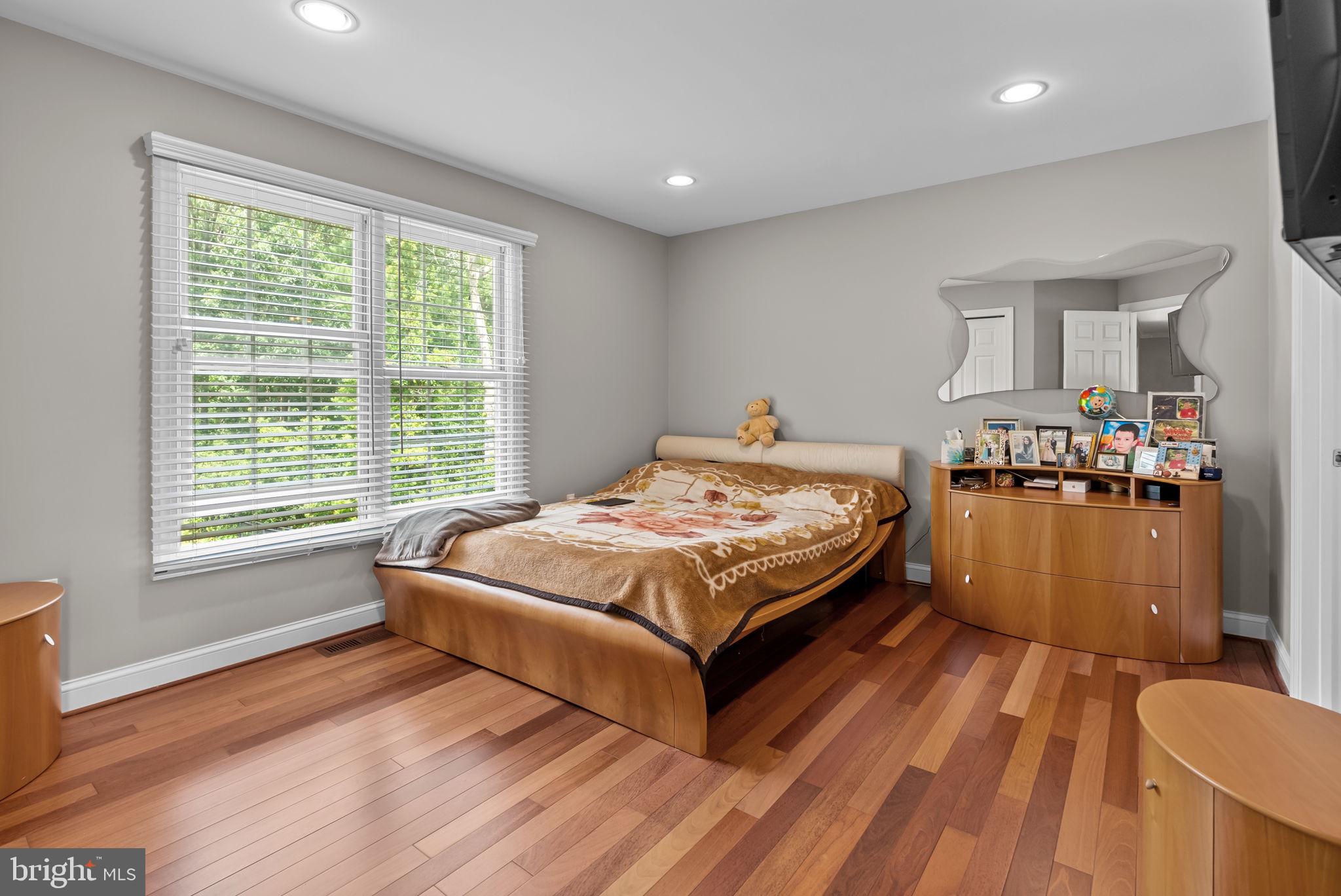 WARWICK ESTS - Residential