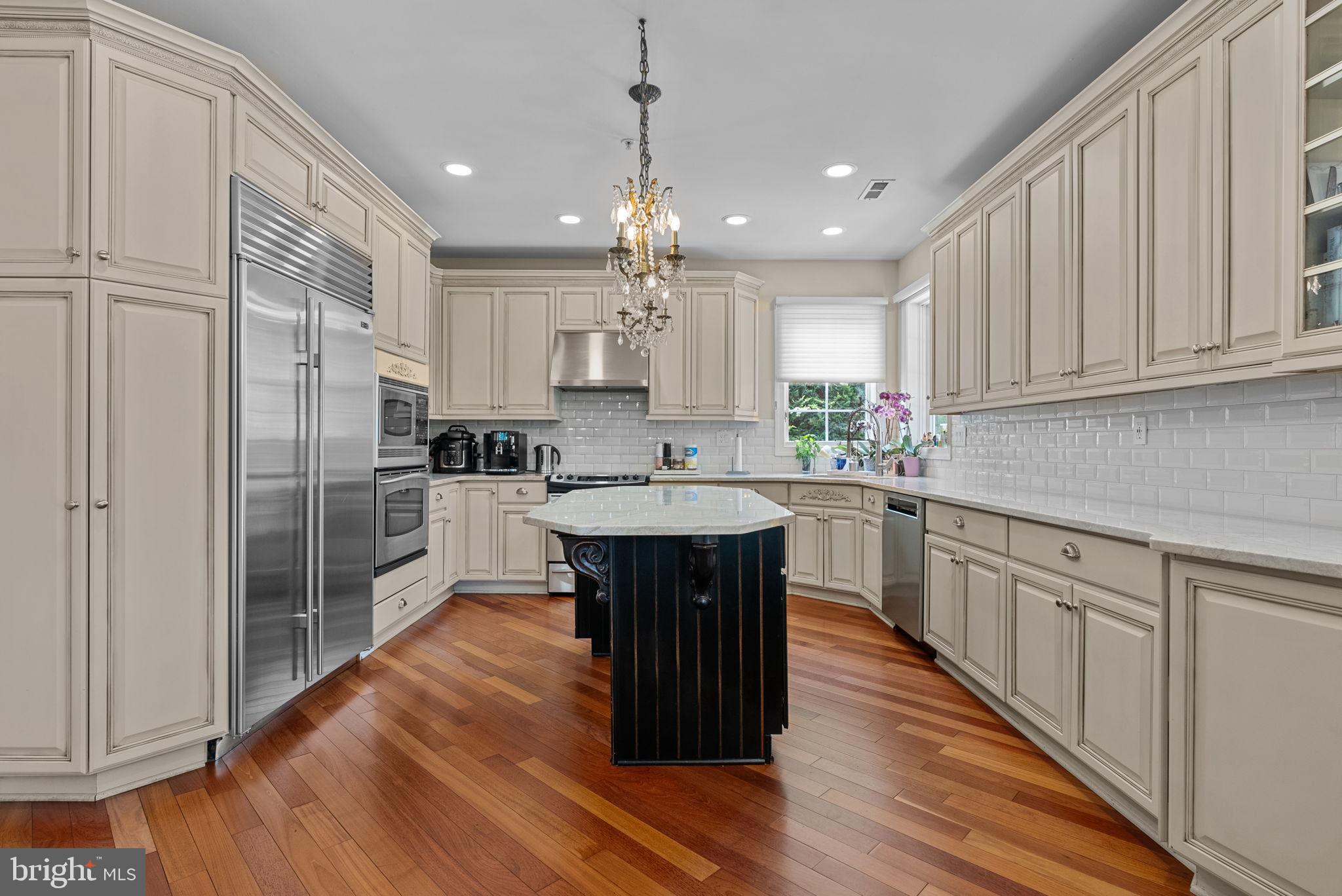 WARWICK ESTS - Residential