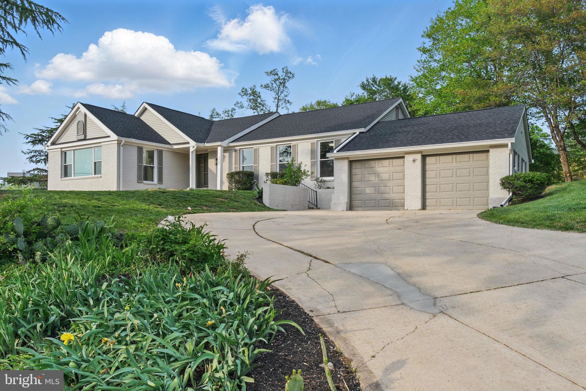 RIVER BEND - Residential