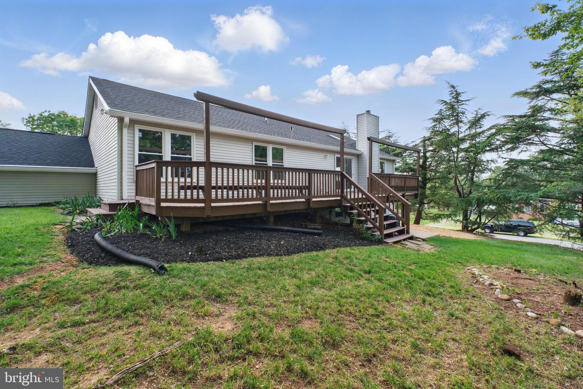 RIVER BEND - Residential