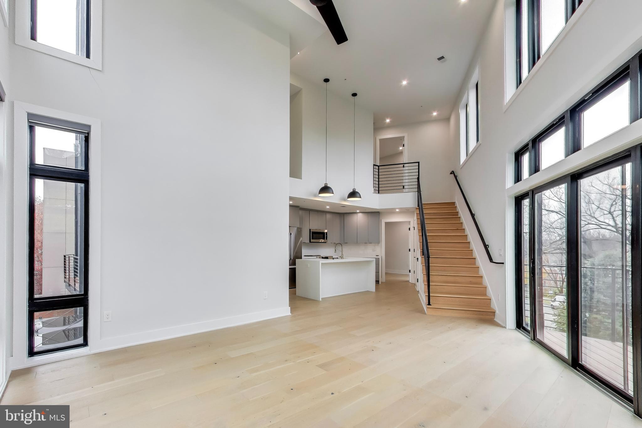 5101 CONNECTICUT AVENUE NW 6