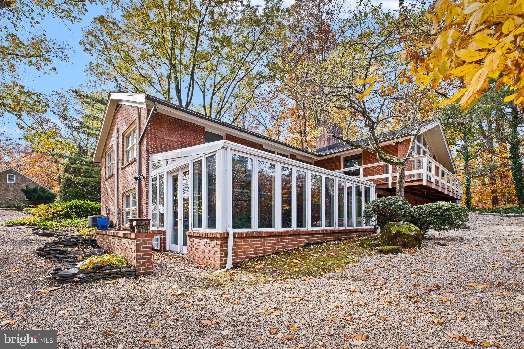 711 COVERLY ROAD
