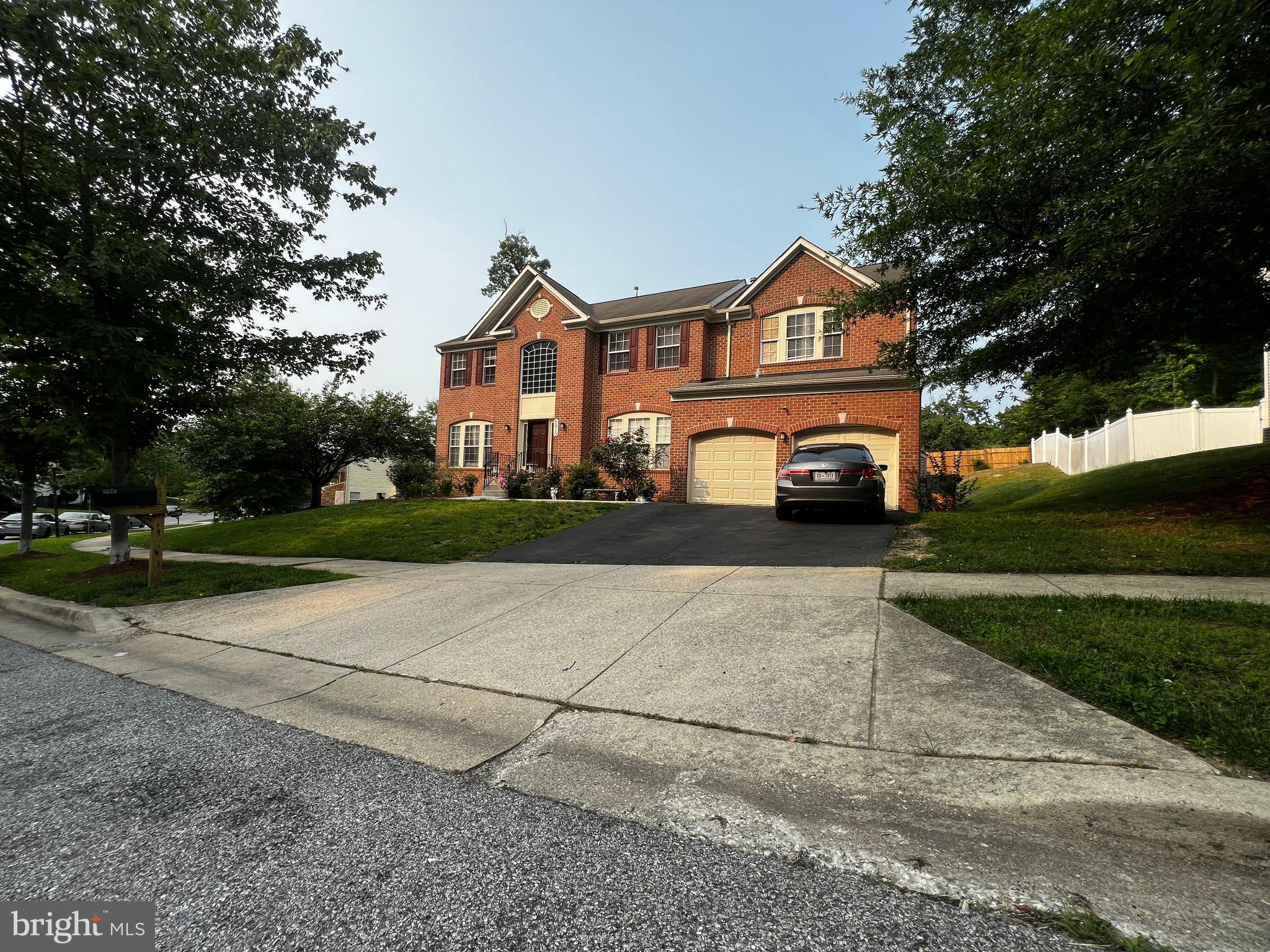 6810 ASHLEYS CROSSING COURT