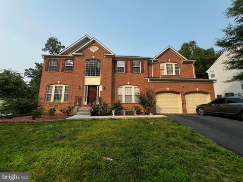 6810 ASHLEYS CROSSING COURT TEMPLE HILLS MD 20748
