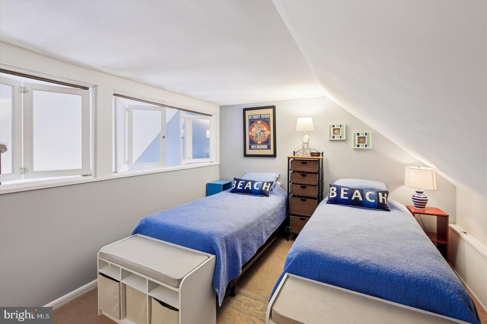 SEA COLONY WEST - Residential