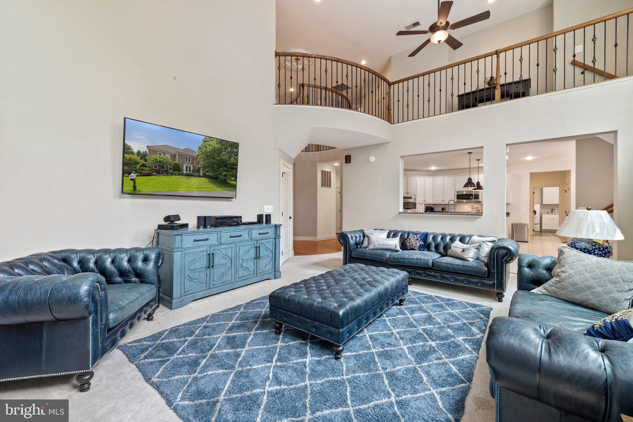 RIVER CREEK - Residential