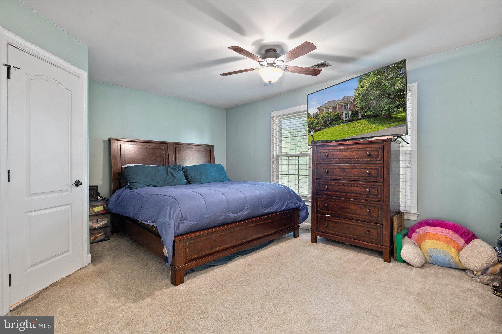 RIVER CREEK - Residential